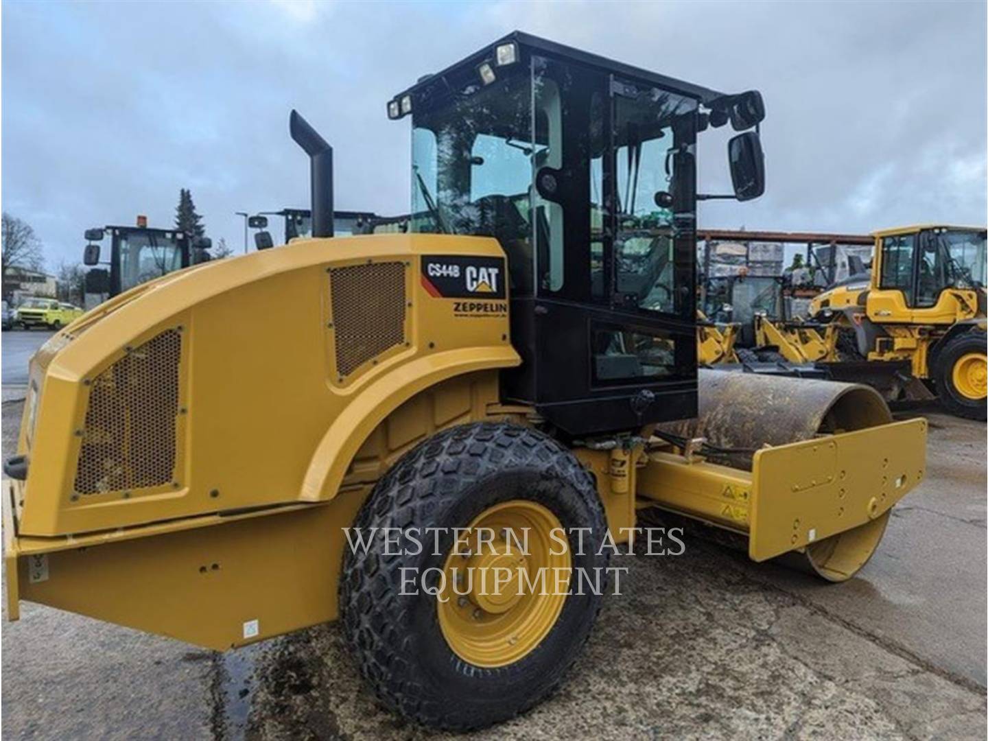 2019 Caterpillar CS44B Vibratory Single