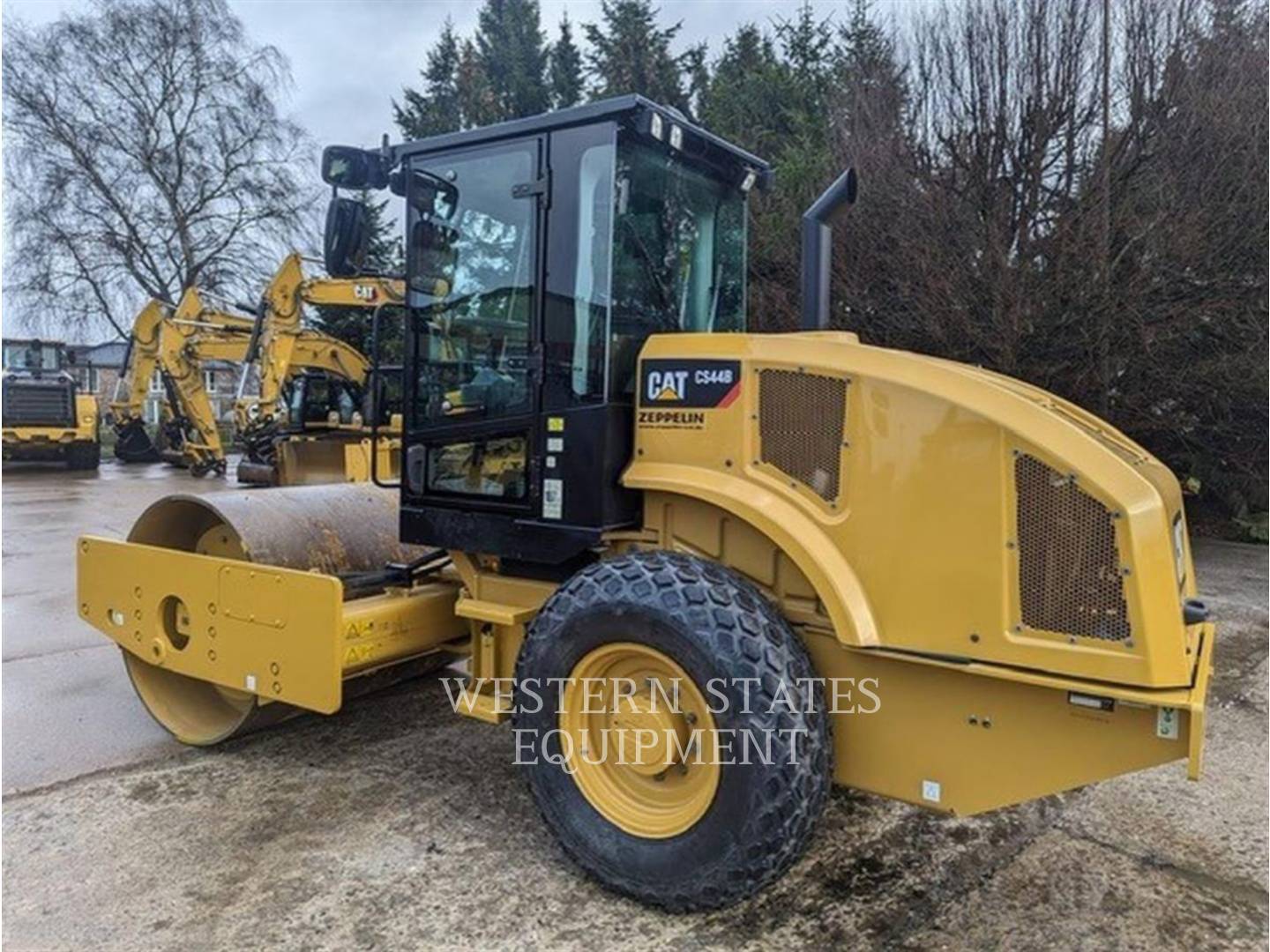 2019 Caterpillar CS44B Vibratory Single