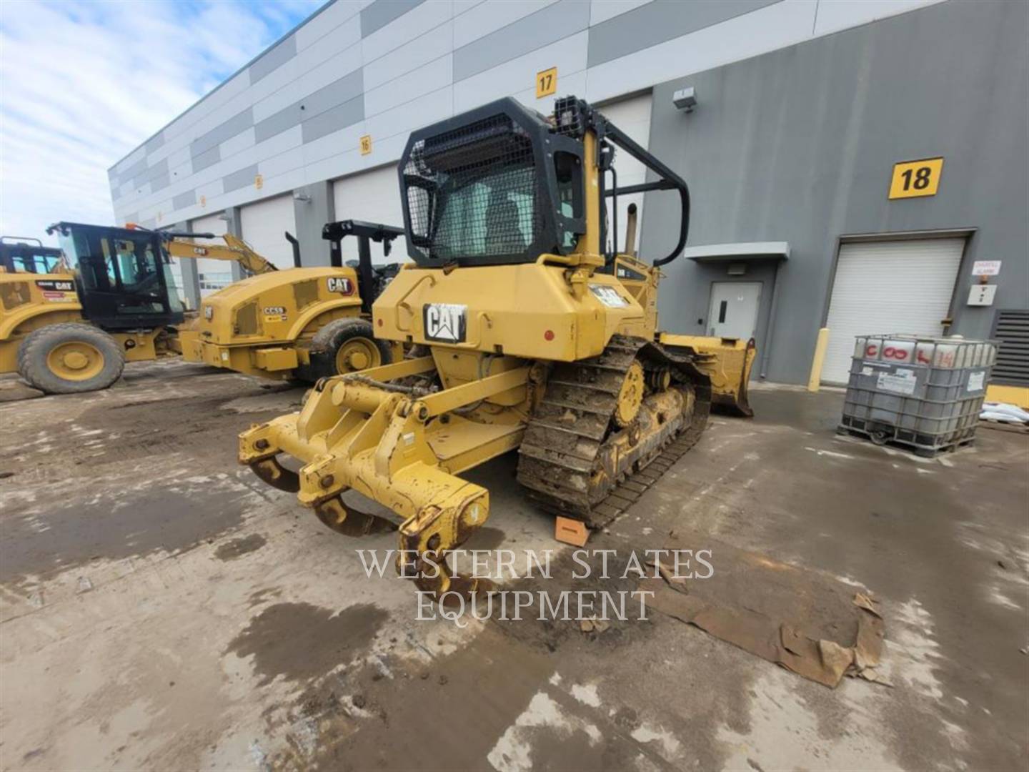 2013 Caterpillar D6N Dozer