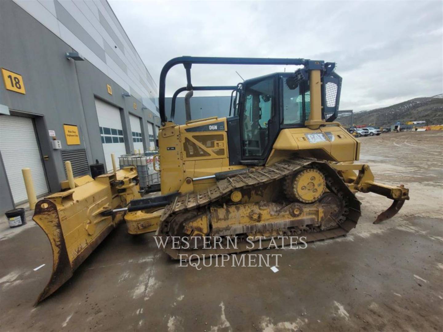 2013 Caterpillar D6N Dozer