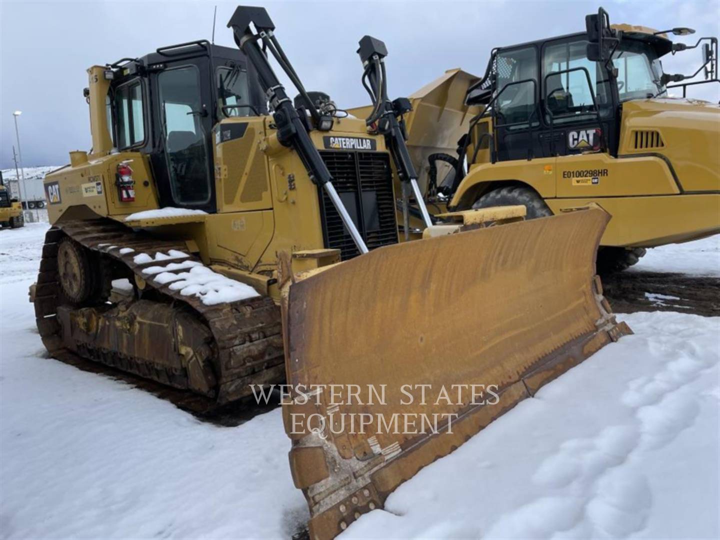 2012 Caterpillar D6T Dozer