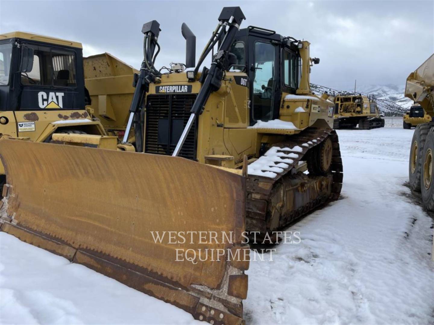 2012 Caterpillar D6T Dozer