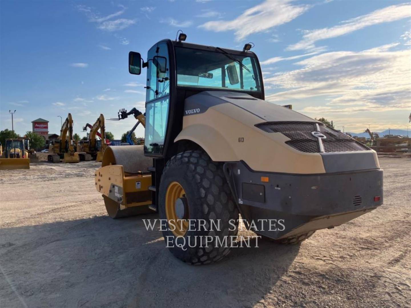 2017 Volvo VLV SD115 Compactor