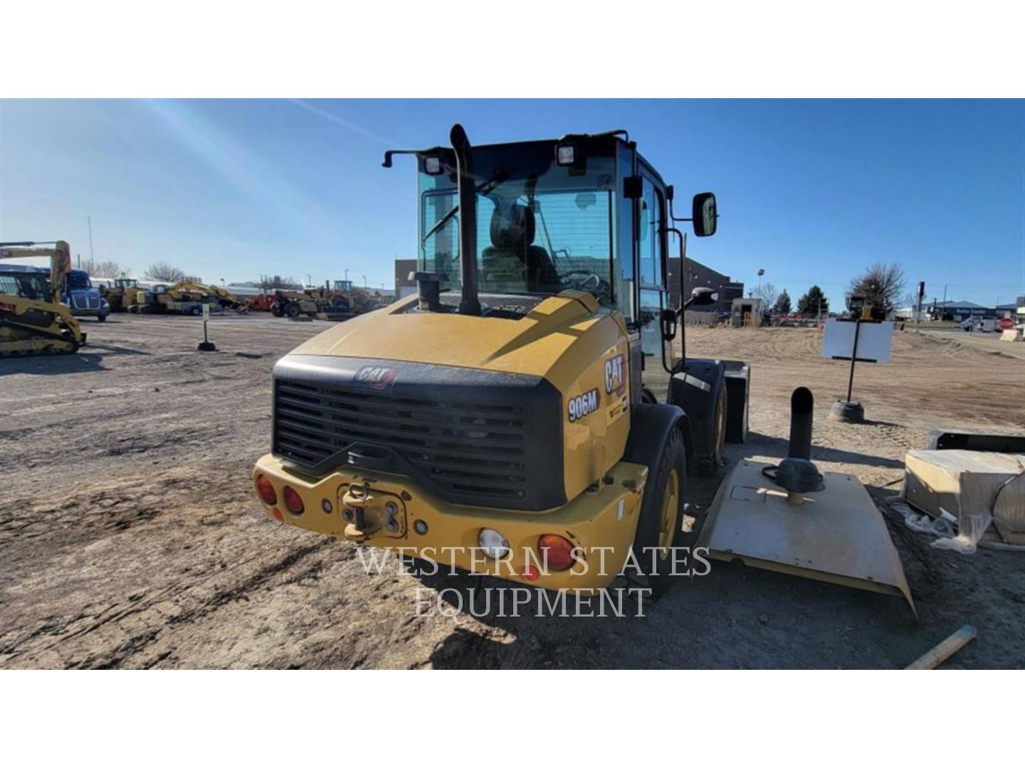 2020 Caterpillar 906M Wheel Loader