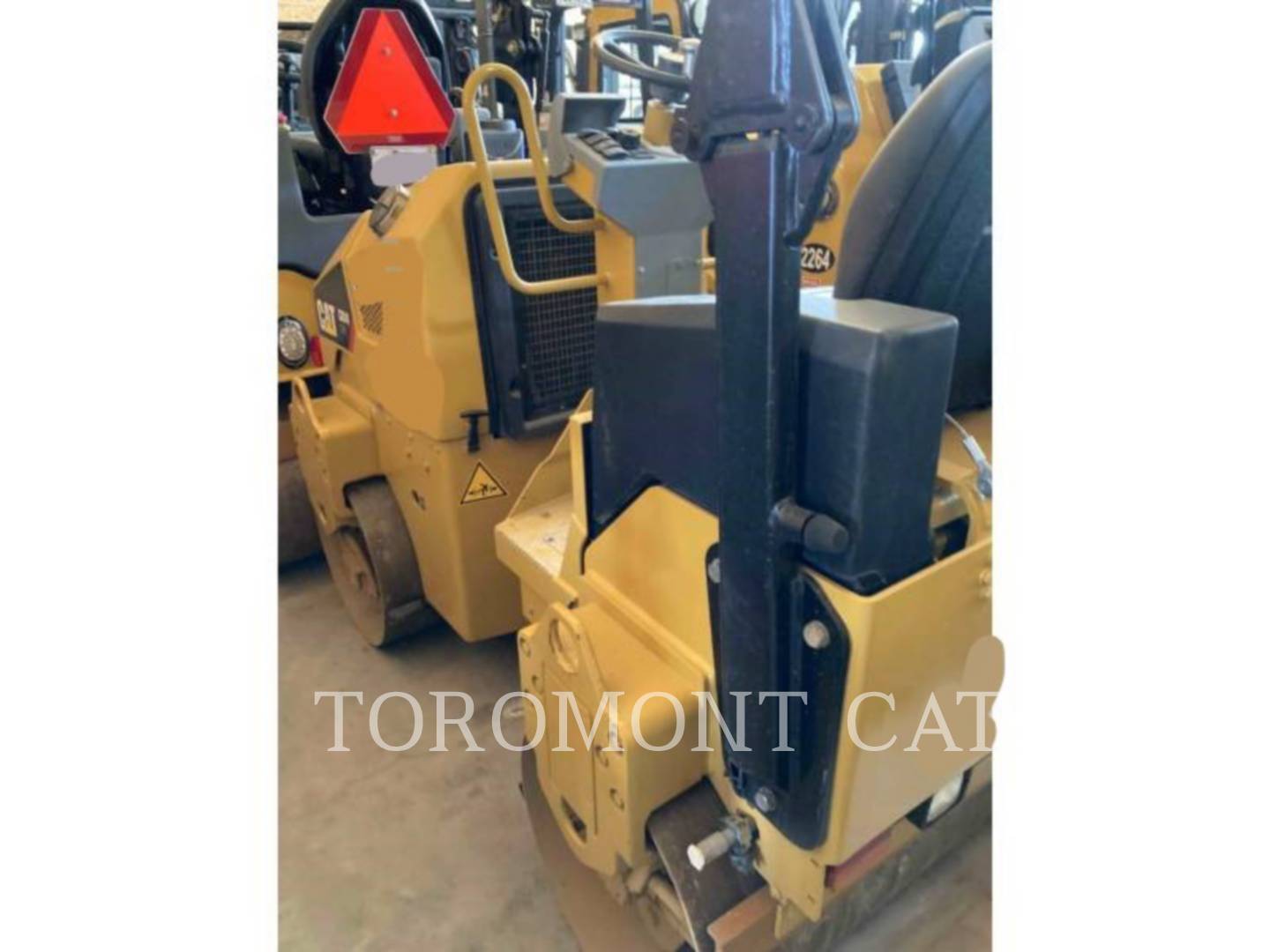 2012 Caterpillar CB14 Compactor