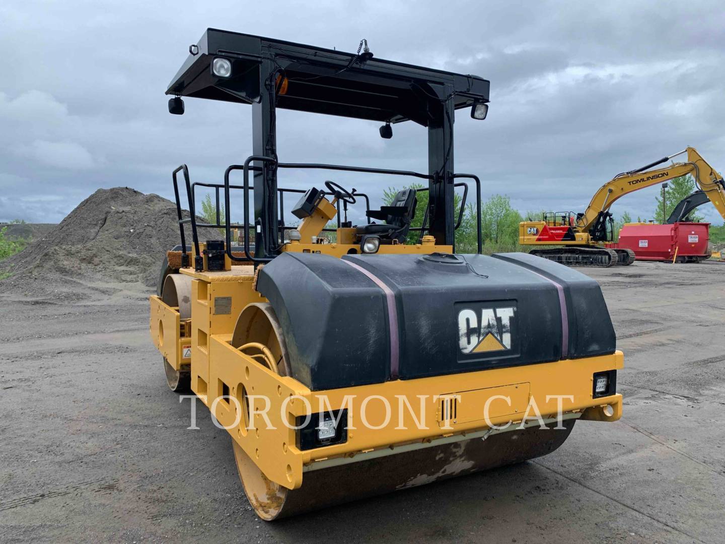 2001 Caterpillar CB634C Compactor