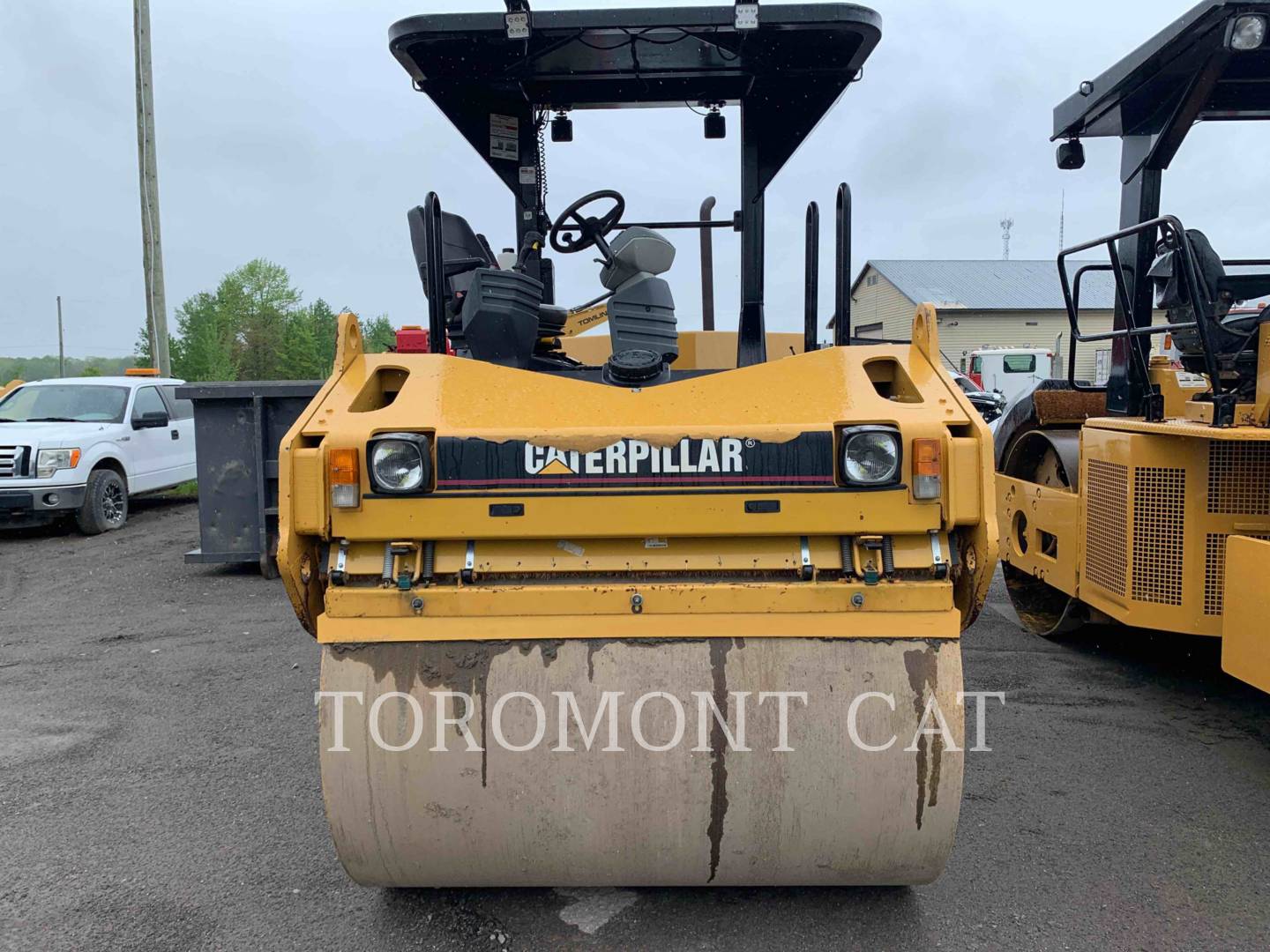 2007 Caterpillar CB534D Compactor