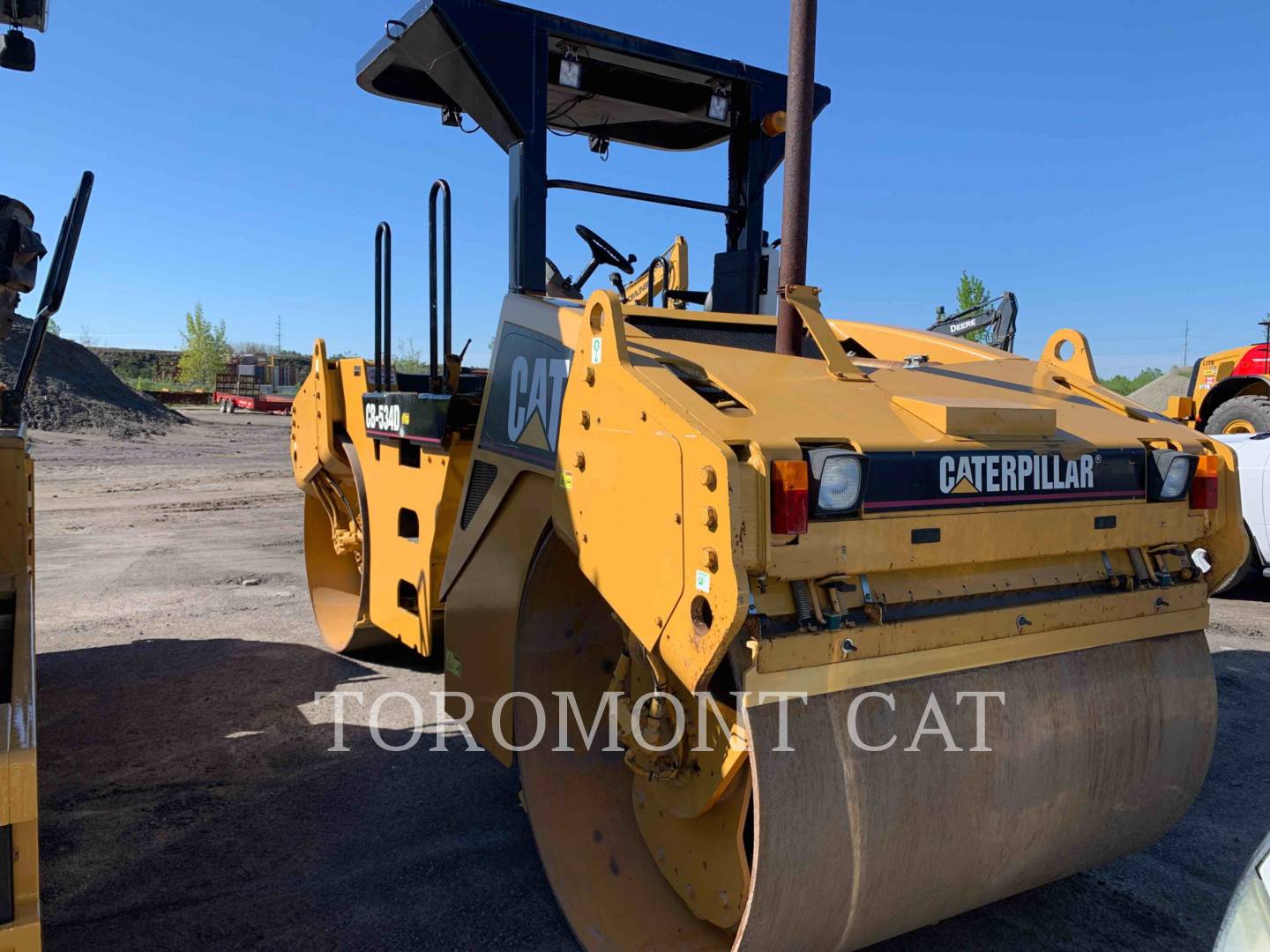 2007 Caterpillar CB534D Compactor