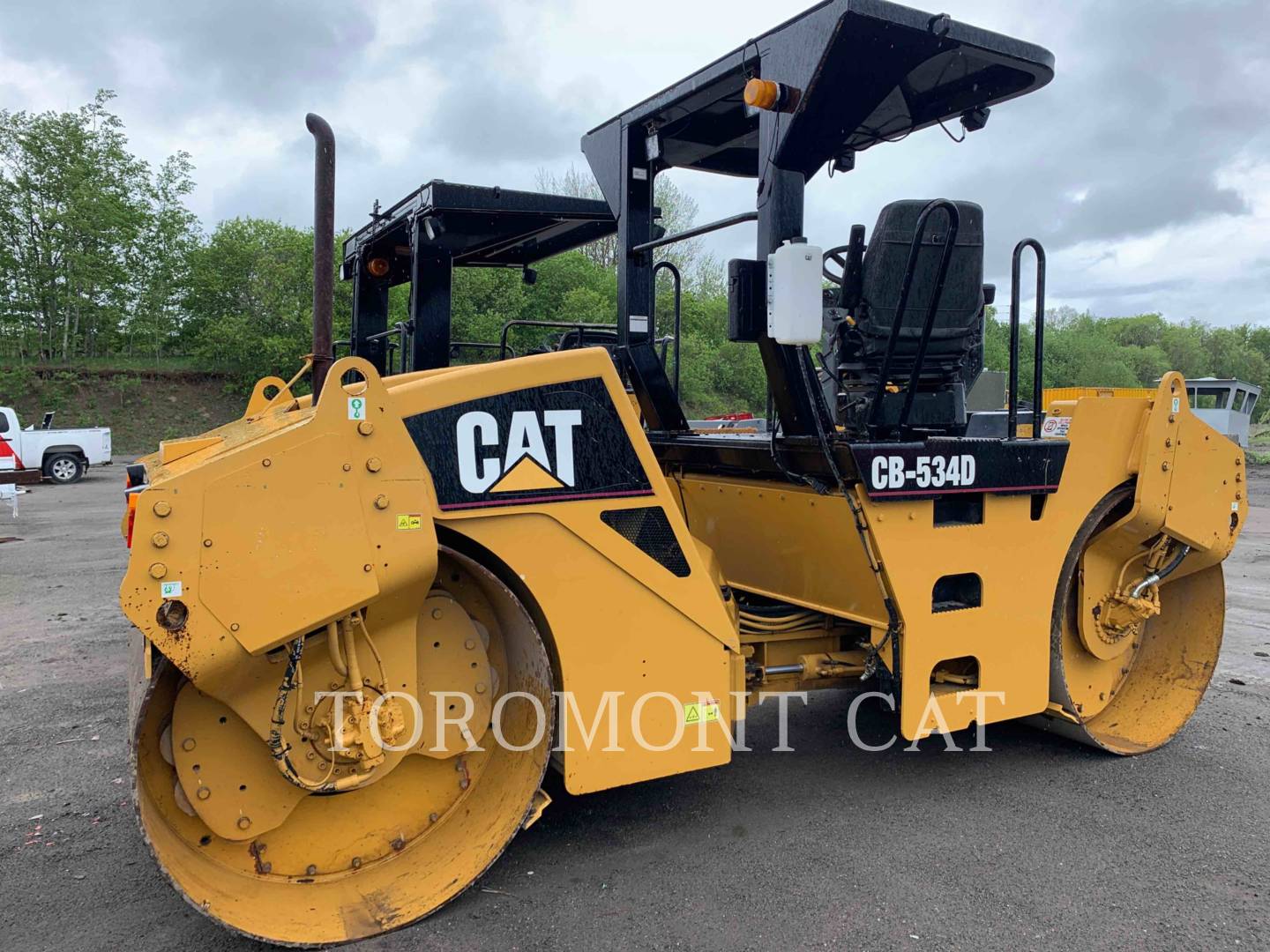 2007 Caterpillar CB534D Compactor