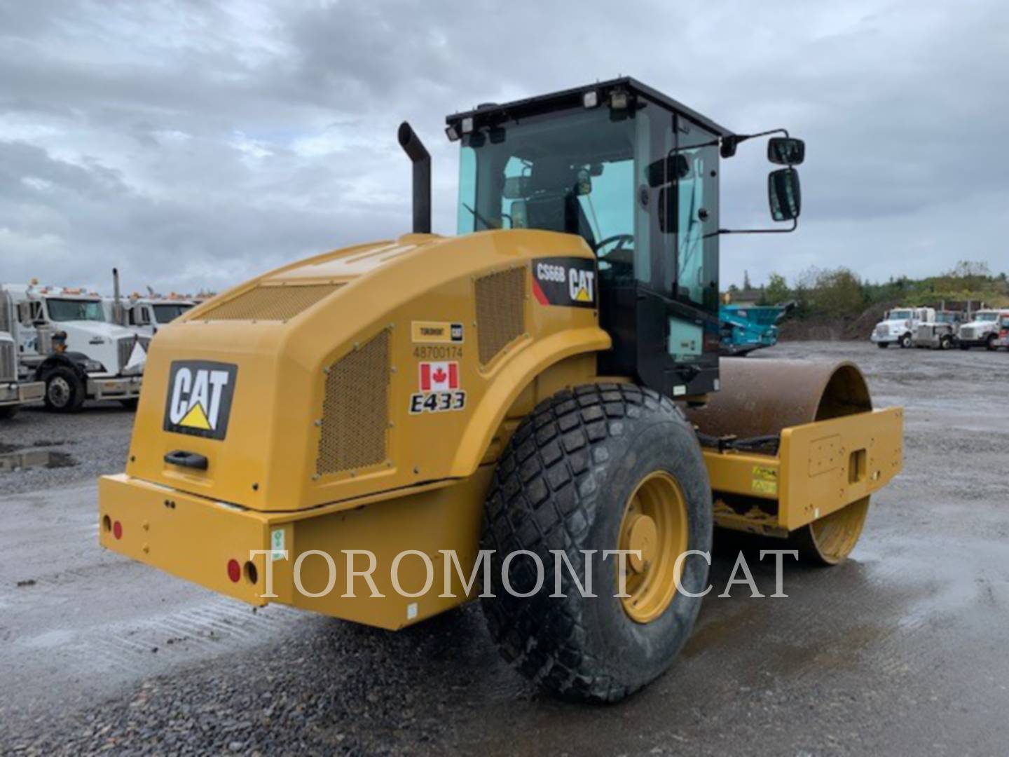 2016 Caterpillar CS66B Compactor