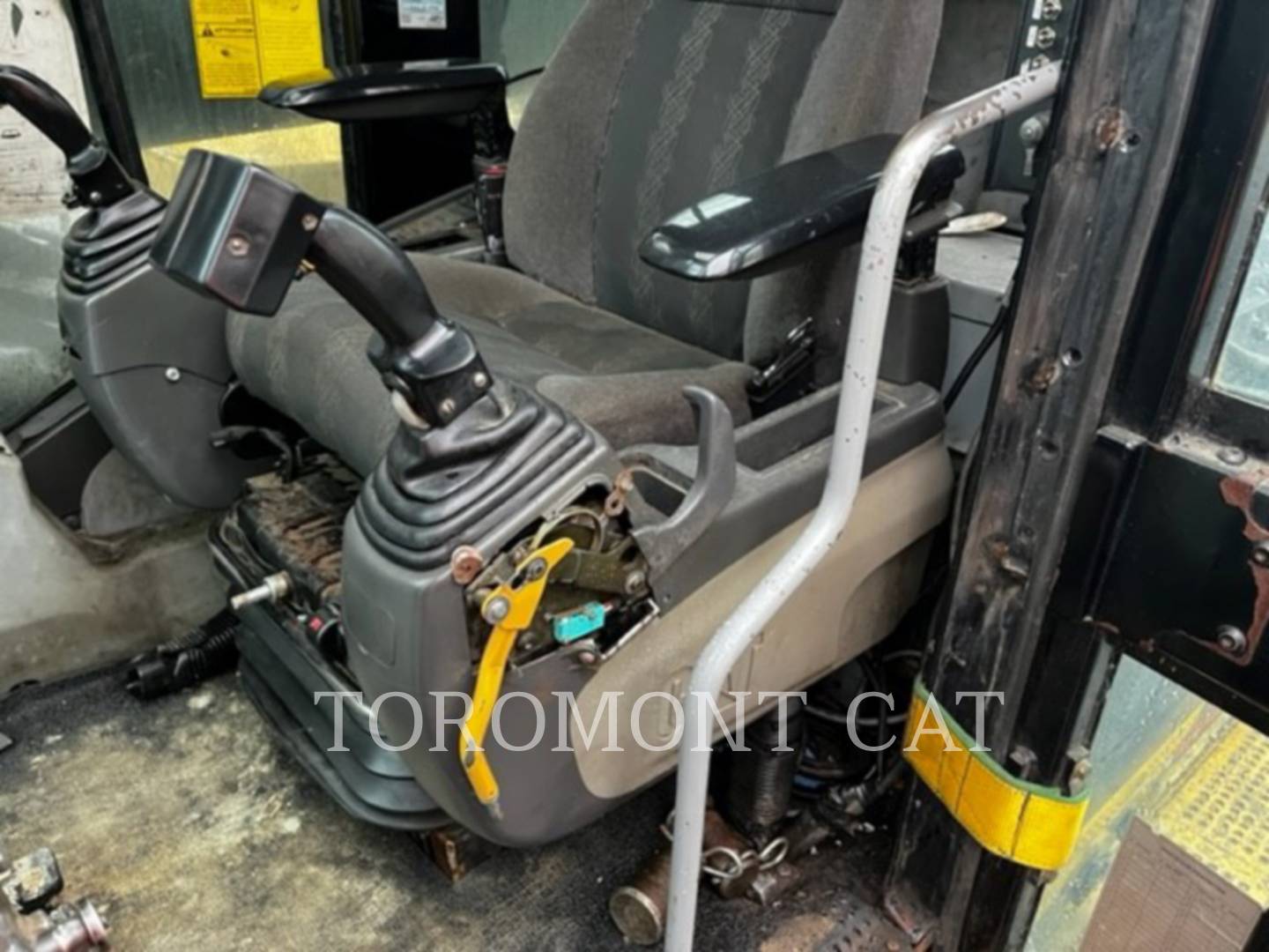 2005 Caterpillar 322CFM Misc