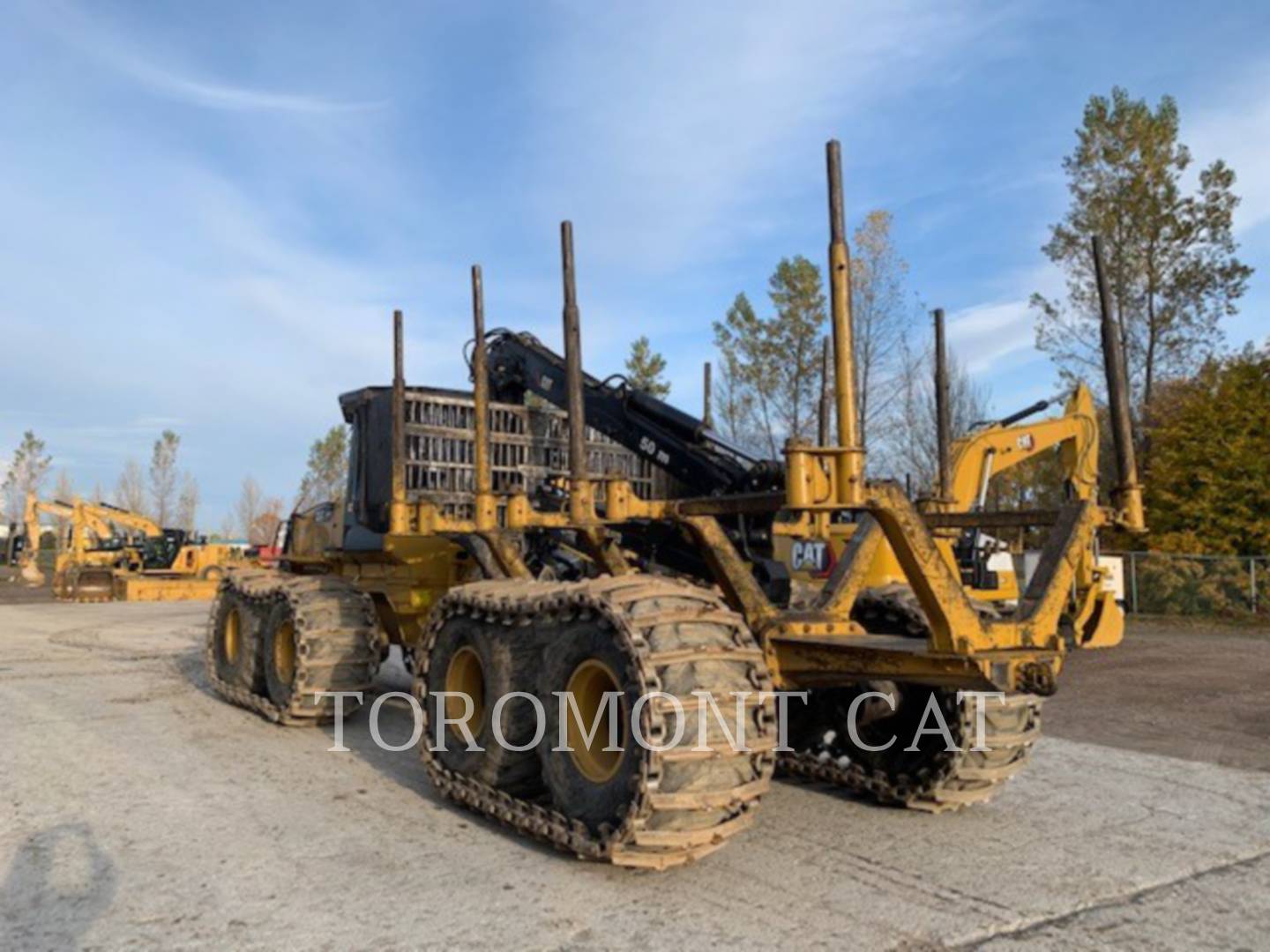 2011 Caterpillar 584HD Skidder