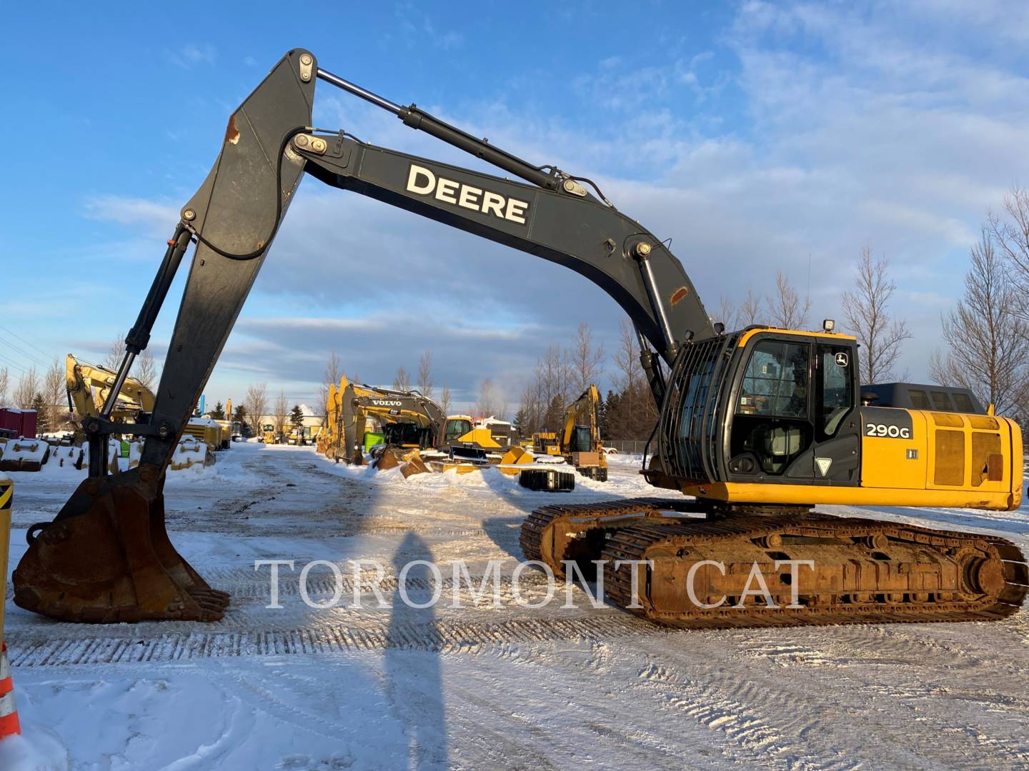 2018 John Deere 290G Excavator