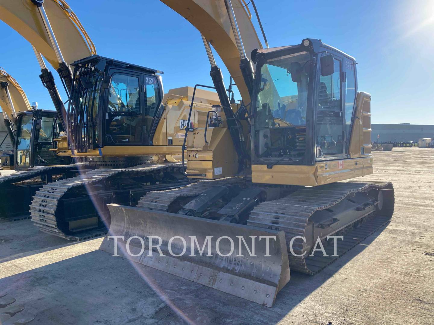 2021 Caterpillar 325-07 Excavator