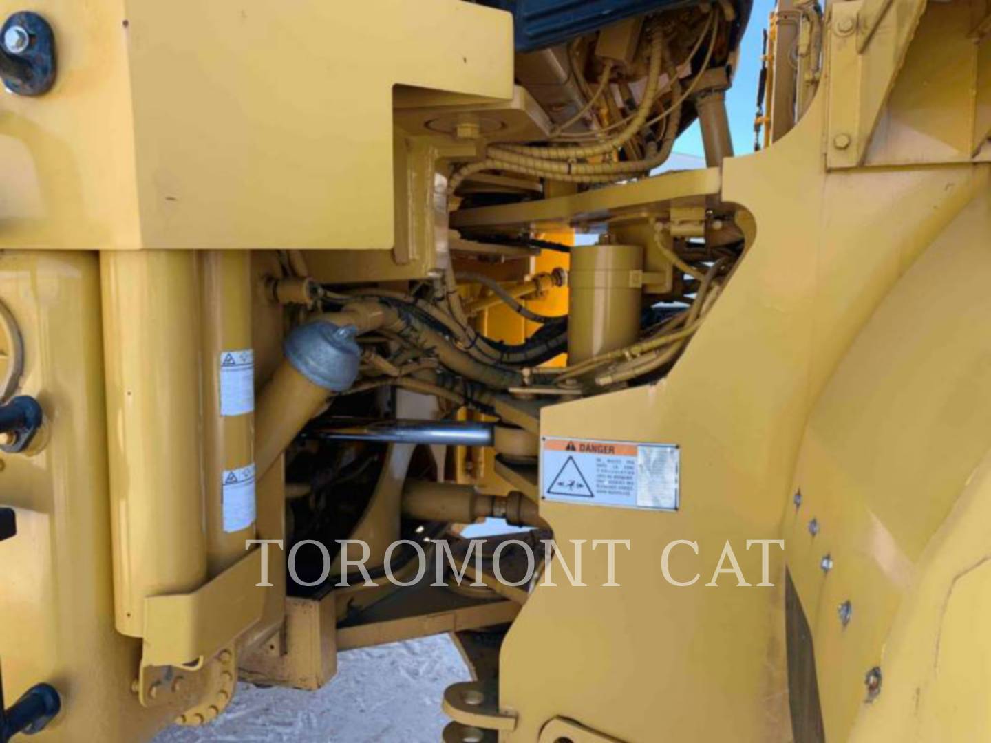 1997 Caterpillar 980G Wheel Loader