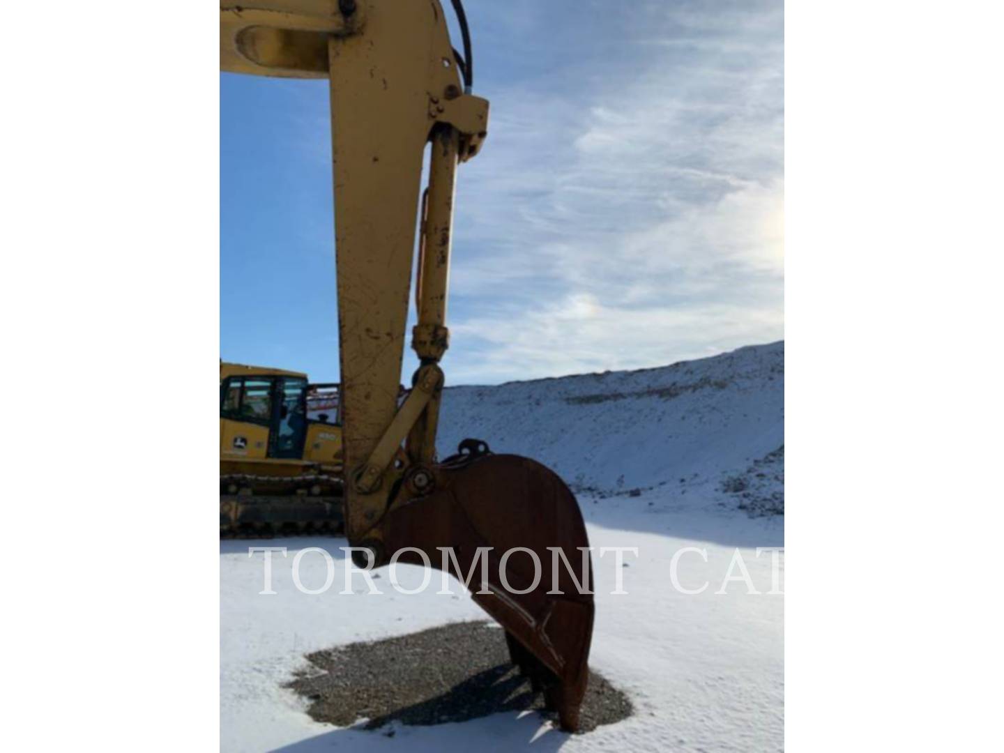 1983 Caterpillar 235B Excavator