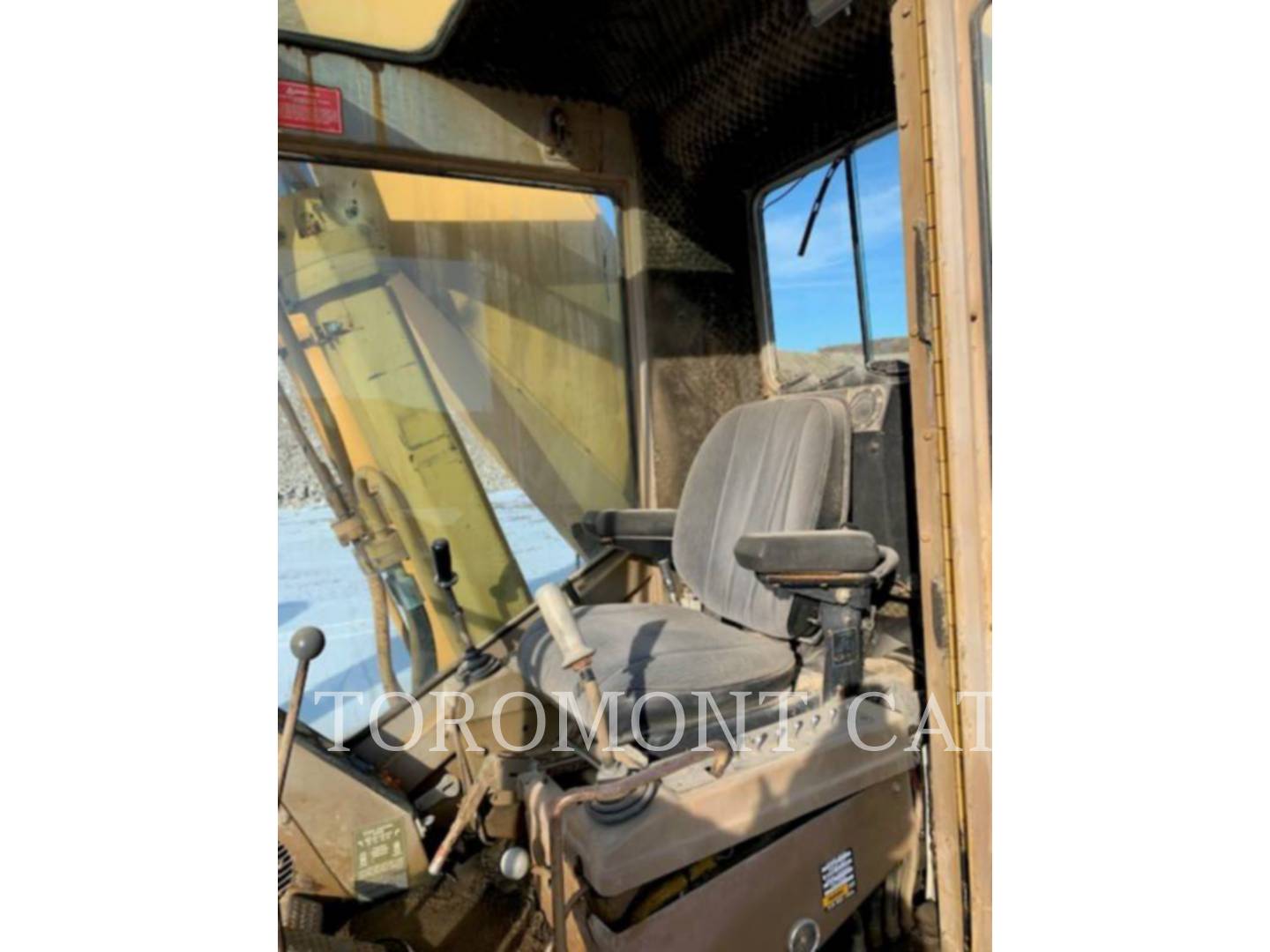 1983 Caterpillar 235B Excavator