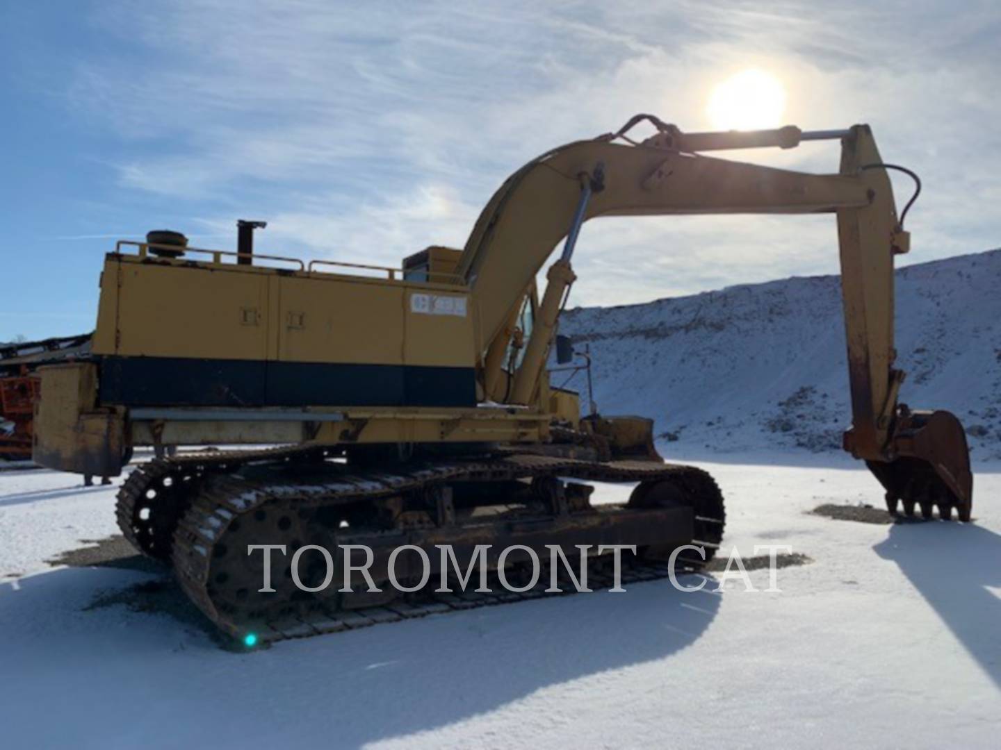 1983 Caterpillar 235B Excavator