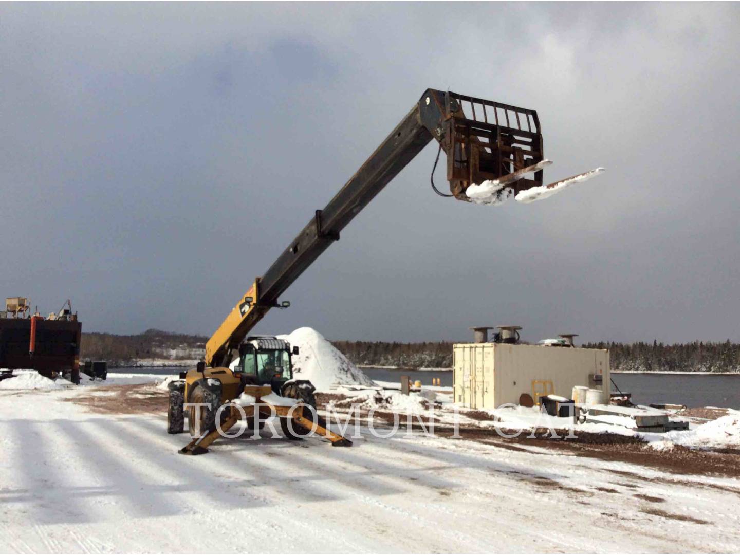 2013 Caterpillar TL943C TeleHandler