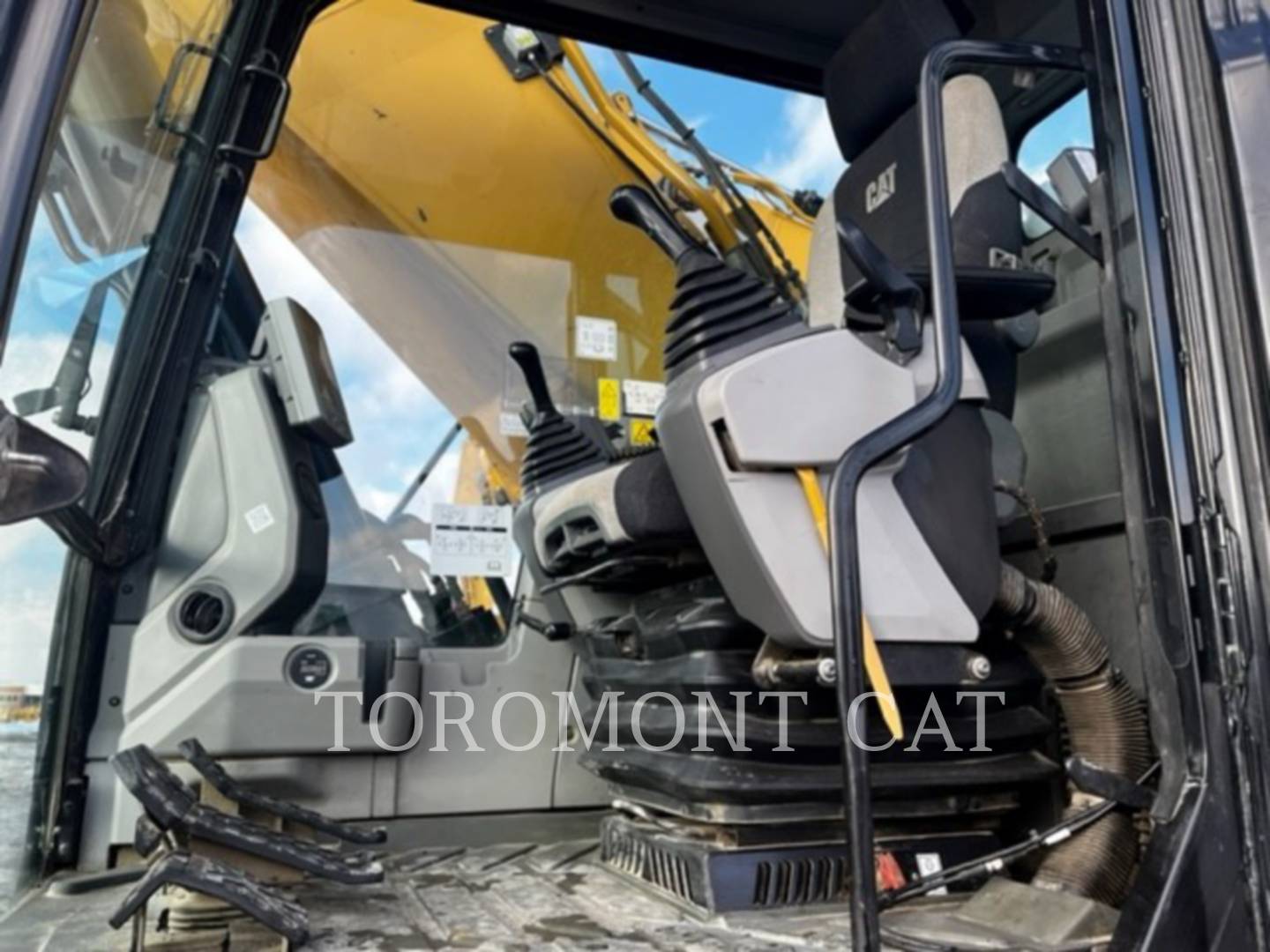 2015 Caterpillar 349FL Excavator