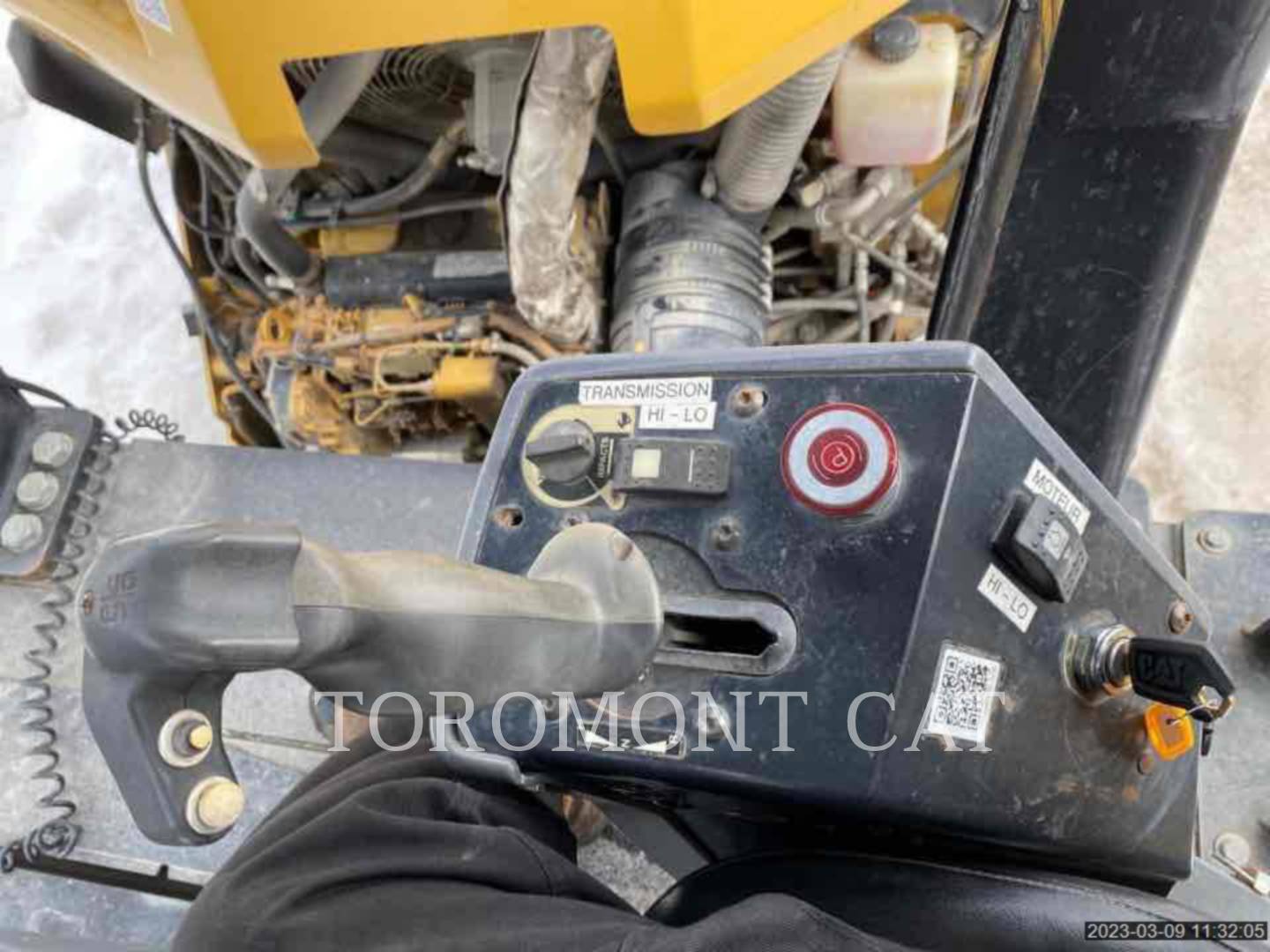 2004 Caterpillar CB534D Compactor