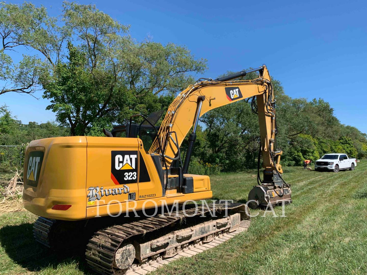 2019 Caterpillar 323-07 Excavator