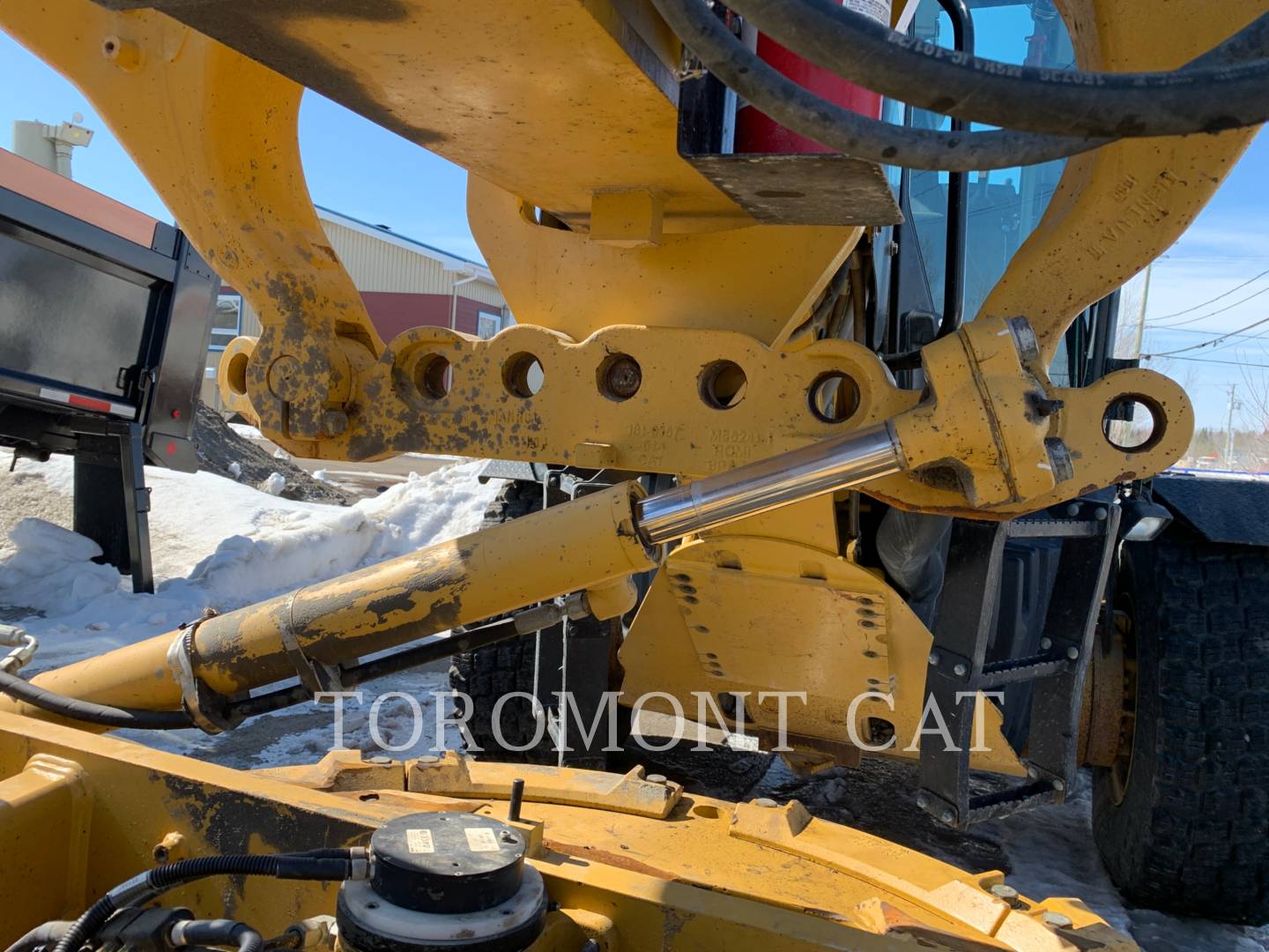 2016 Caterpillar 140M Grader - Road