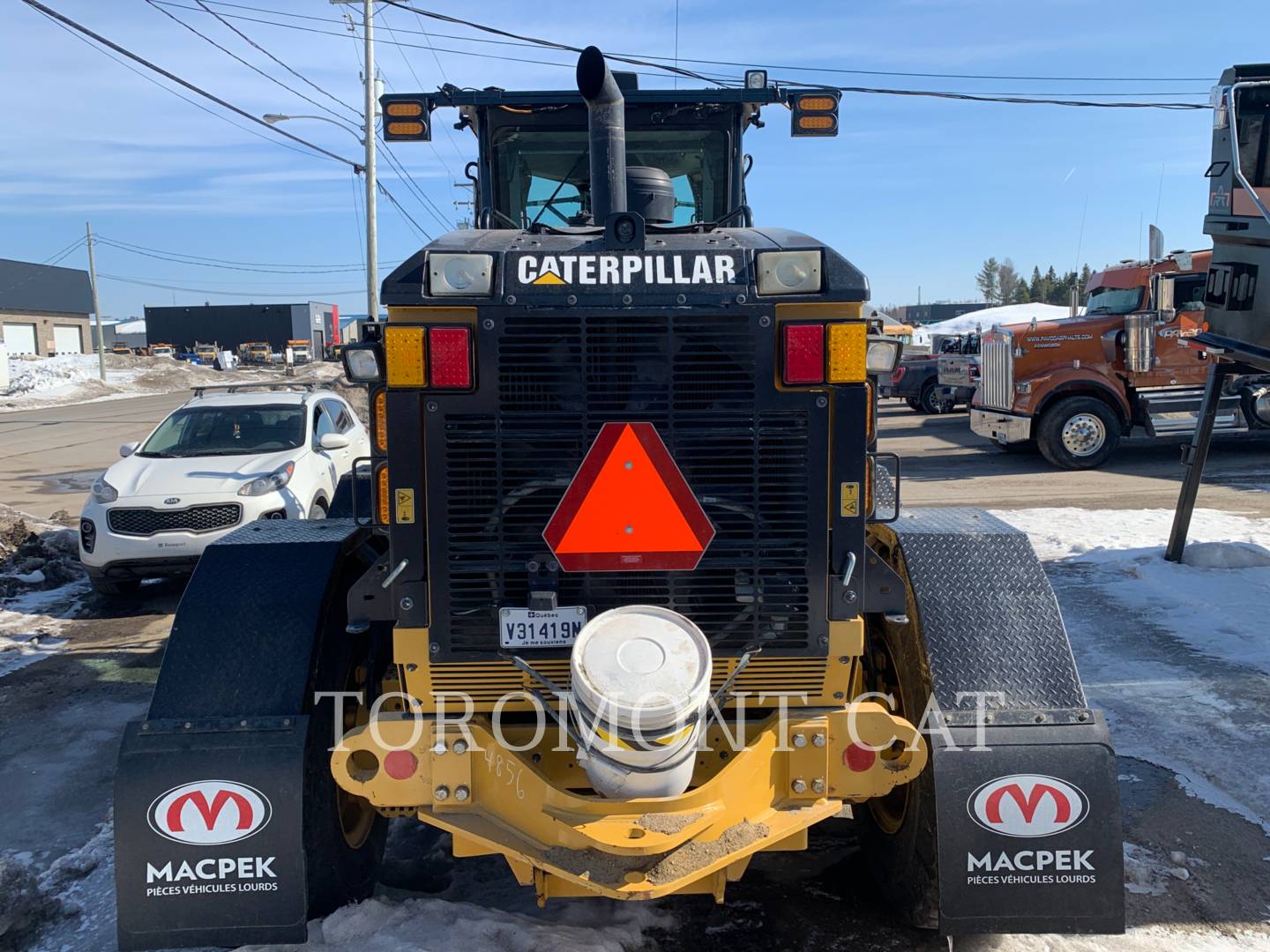 2016 Caterpillar 140M Grader - Road