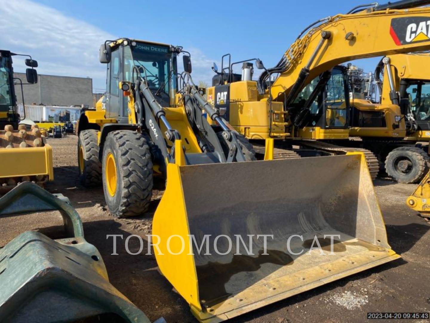 2015 John Deere 624K Wheel Loader