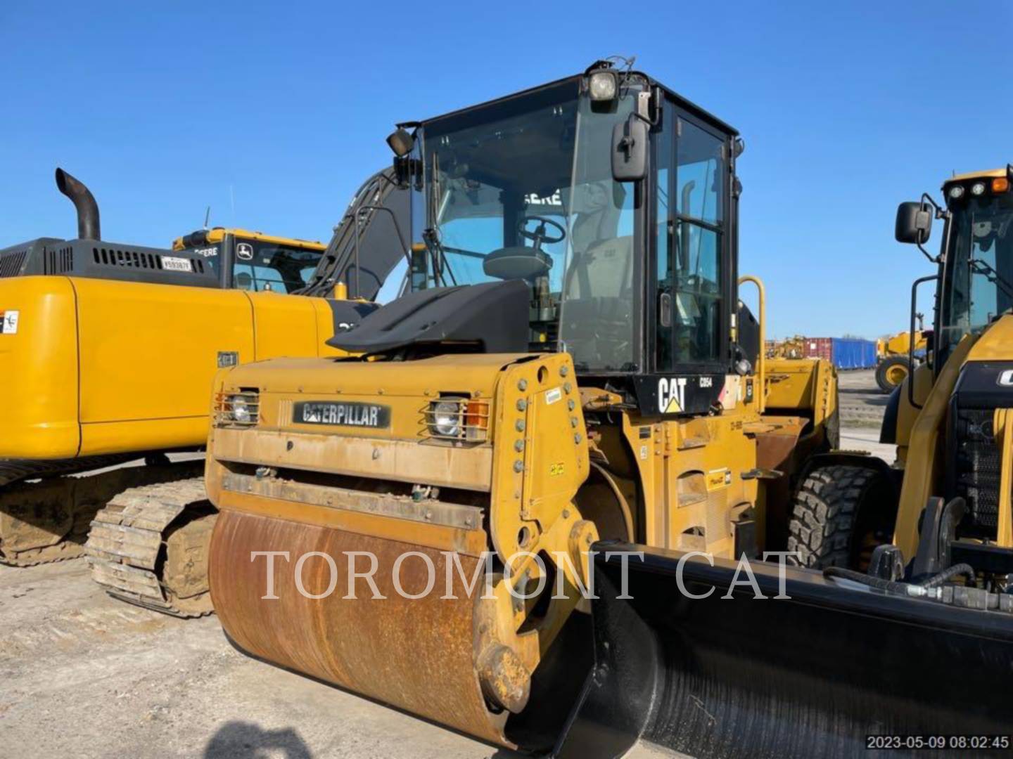 2010 Caterpillar CD54 Compactor