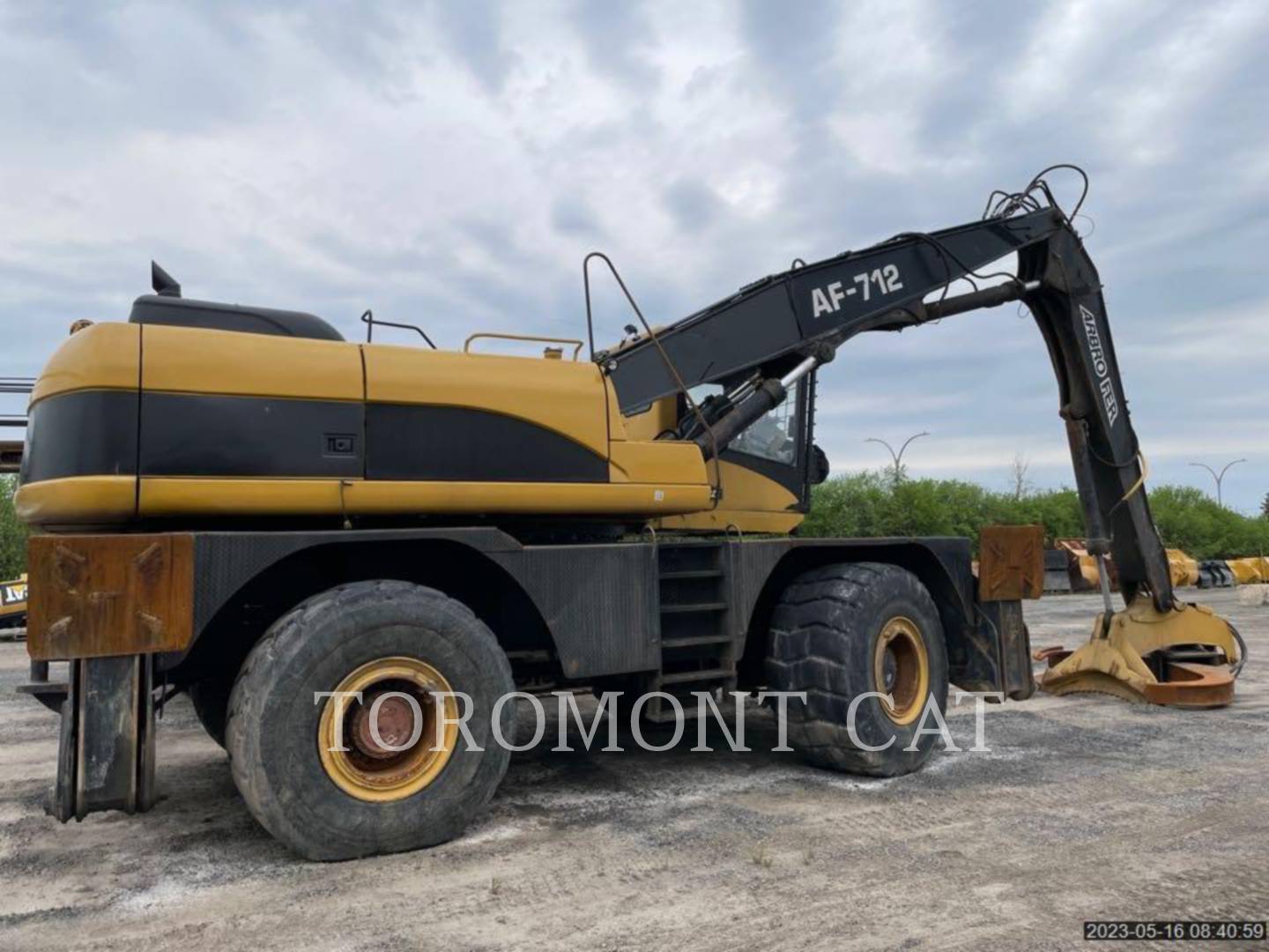 2004 Caterpillar 330CL Misc