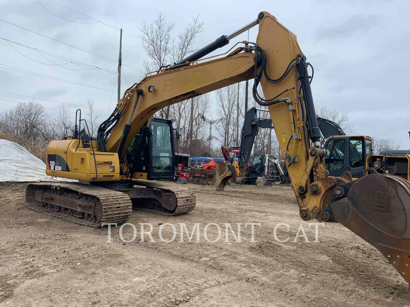 2011 Caterpillar 320DLRR Excavator