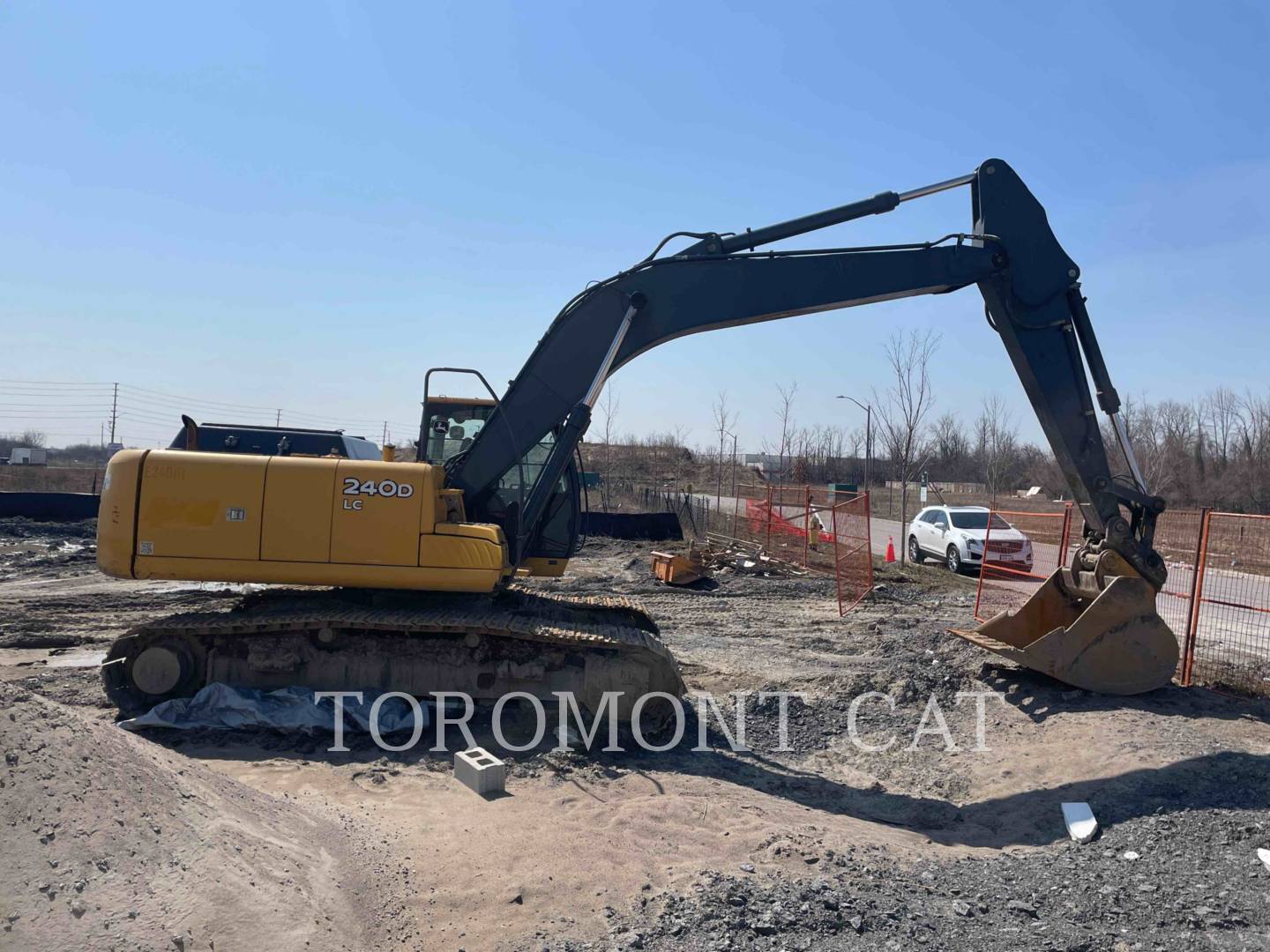 2011 John Deere 240DLC Excavator