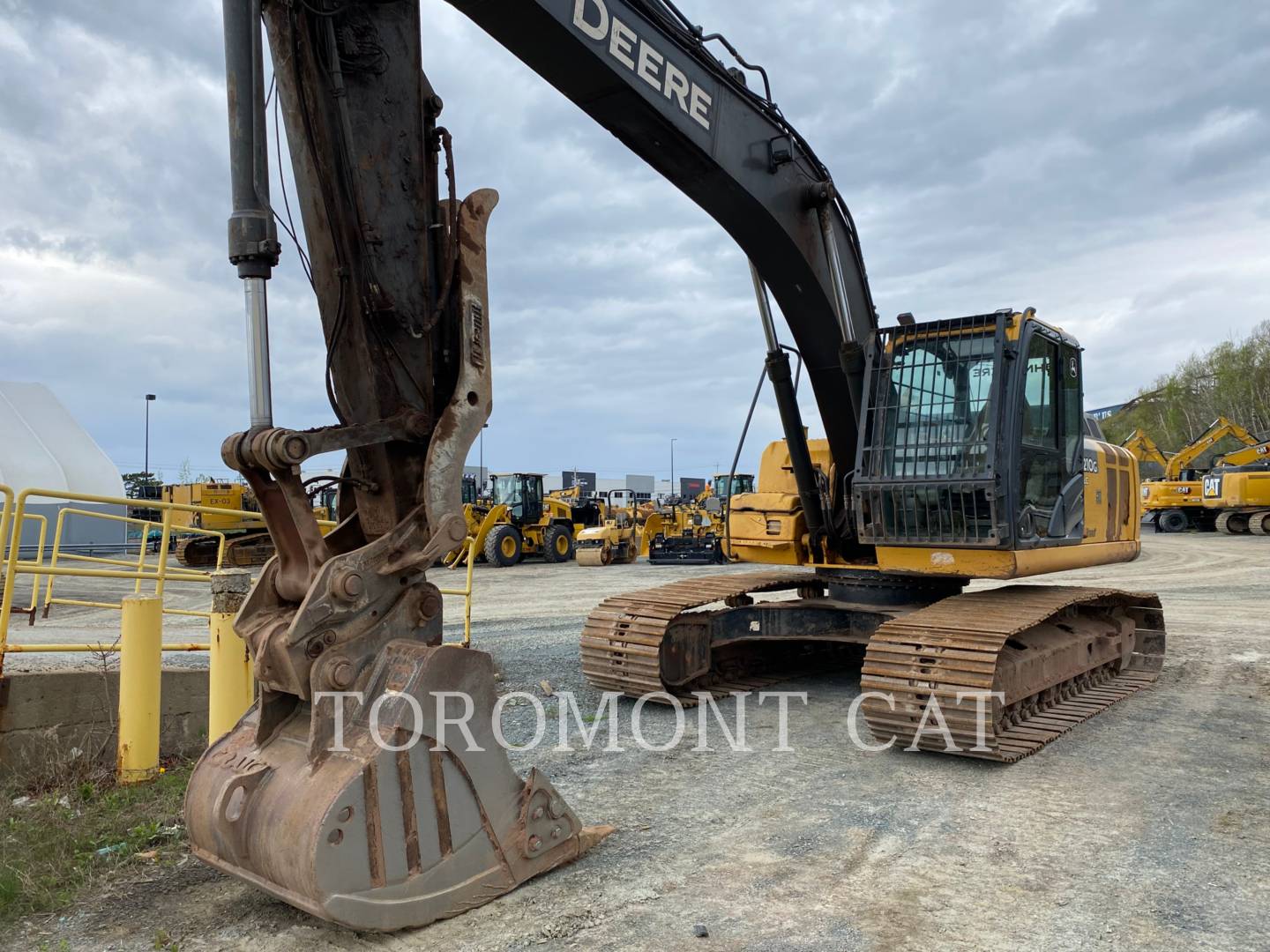 2014 John Deere 210GLC Excavator