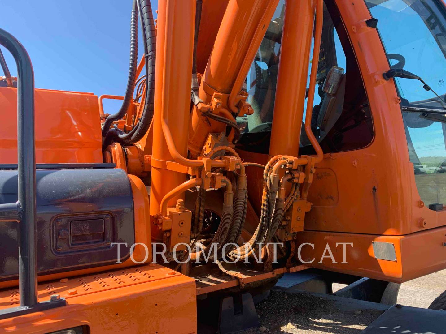 2010 Doosan DX190 Excavator