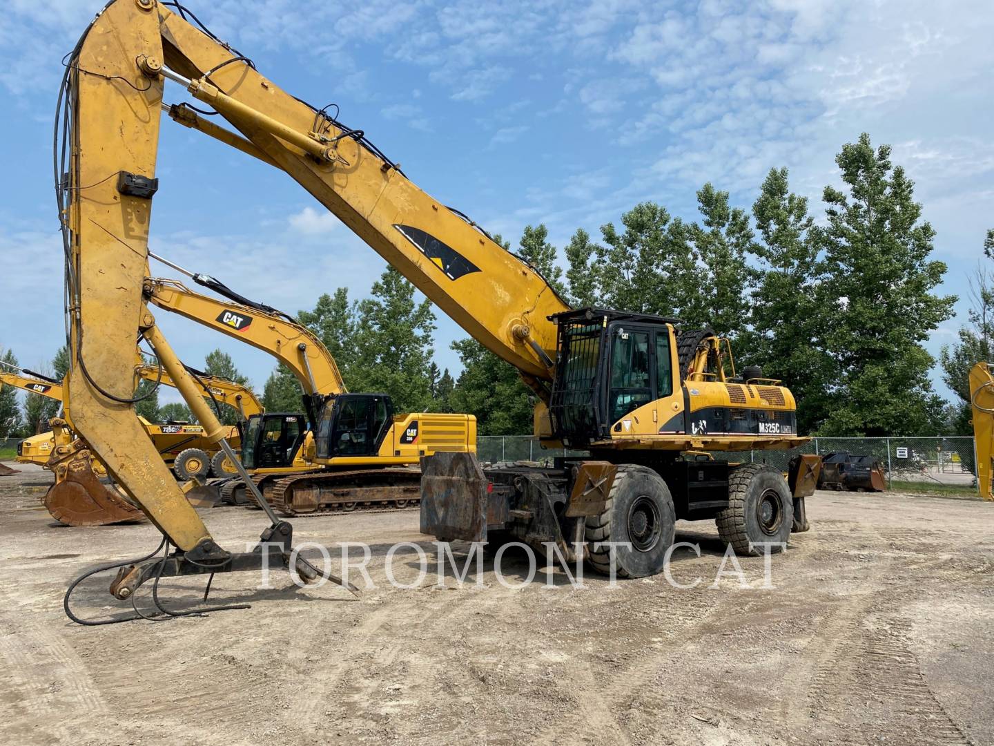 2005 Caterpillar M325CLMH Excavator