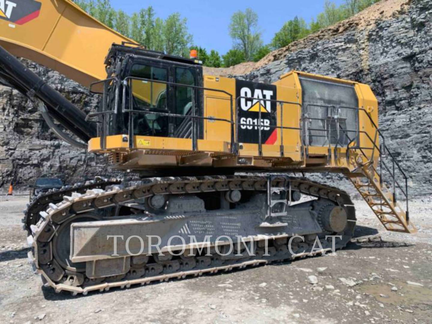 2021 Caterpillar 6015B Excavator