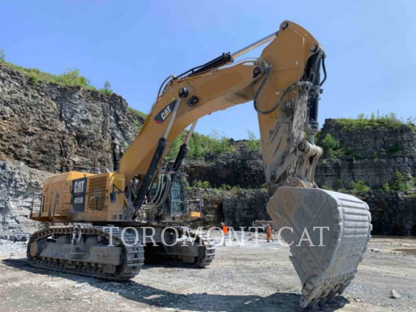 2021 Caterpillar 6015B Excavator