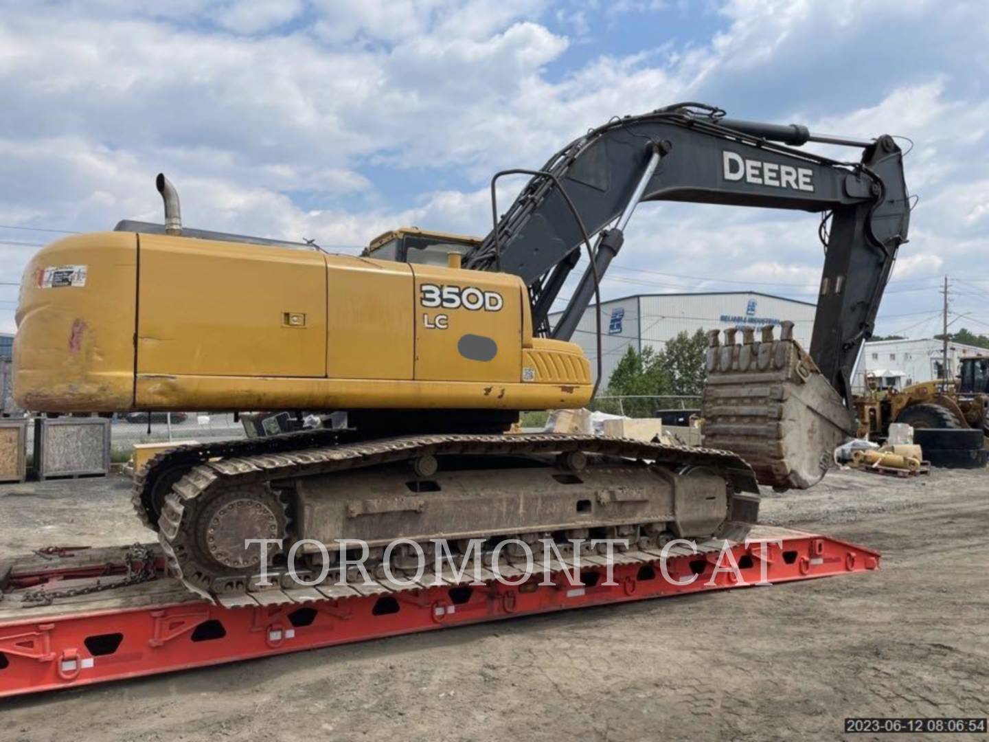 2011 John Deere 350DLC Excavator