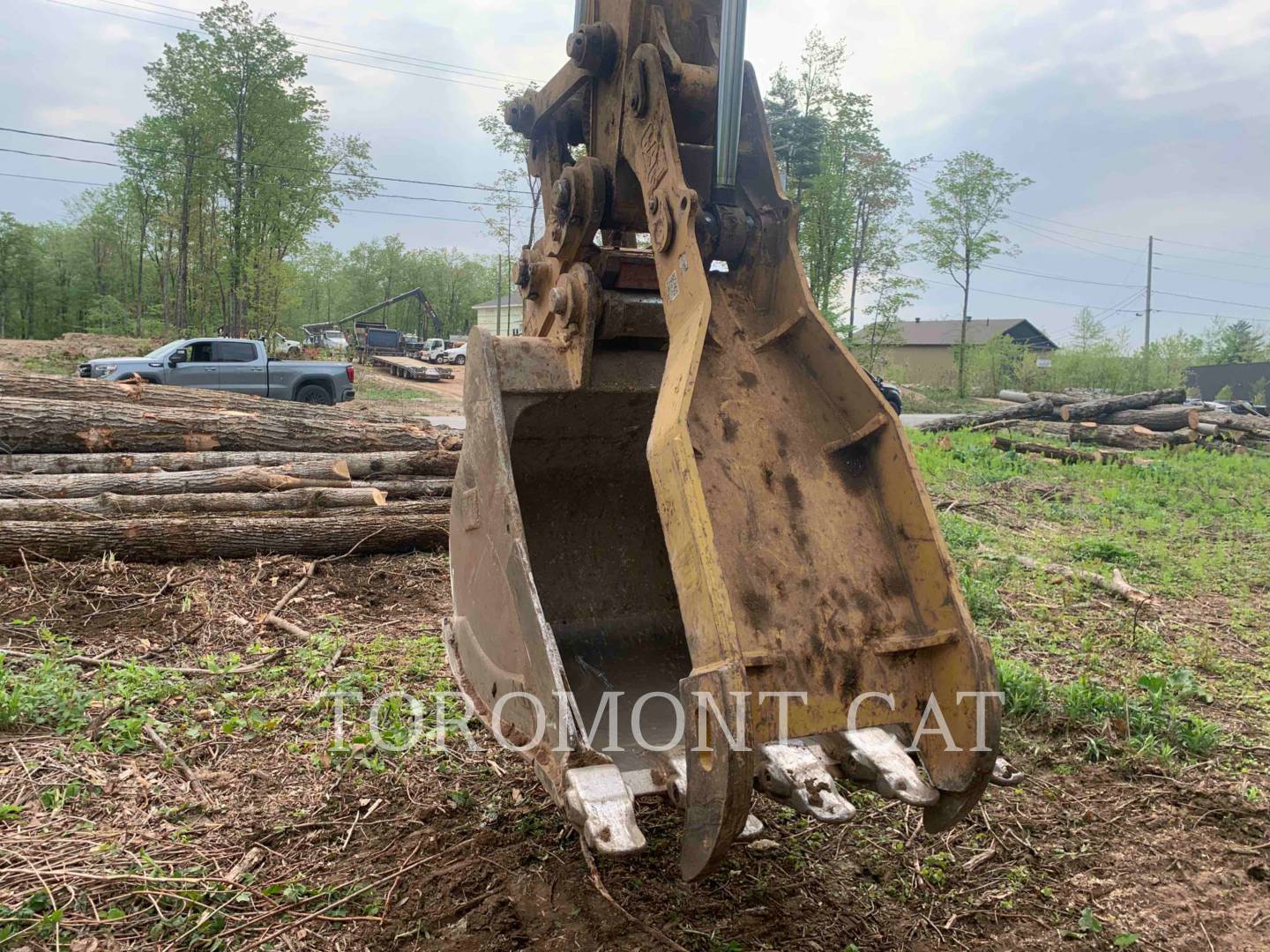 2019 Caterpillar 325FL Excavator