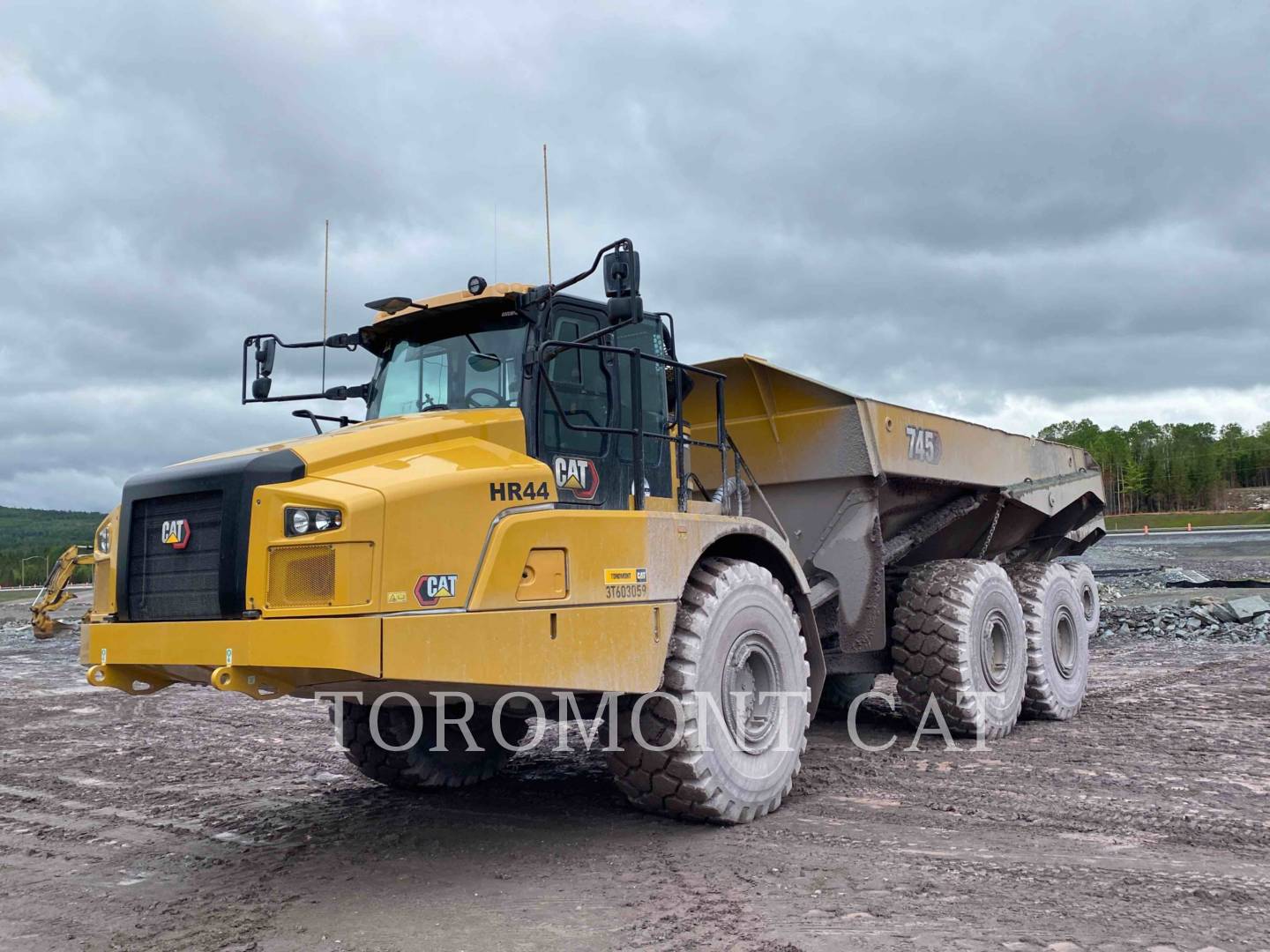 2022 Caterpillar 745-04 Articulated Truck