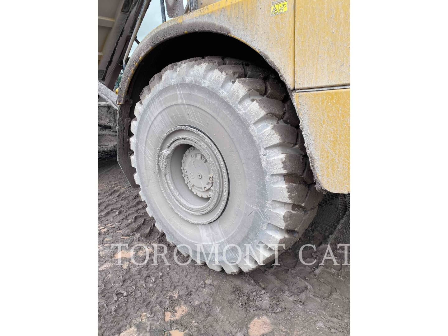 2022 Caterpillar 745-04 Articulated Truck