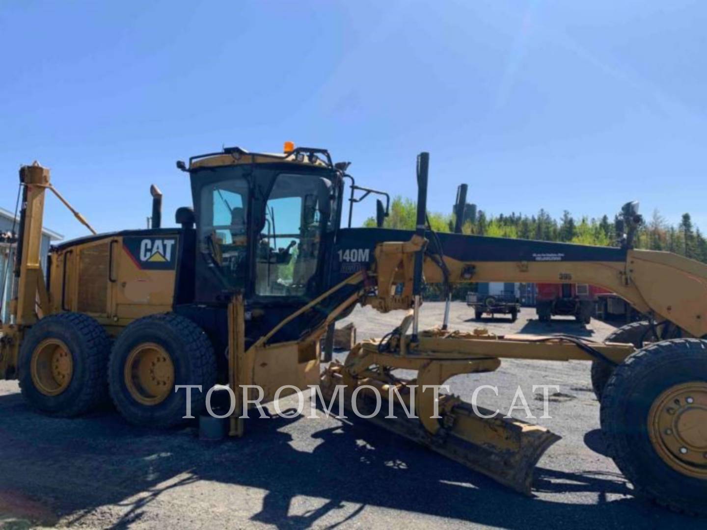 2009 Caterpillar 140MAWD Grader - Road