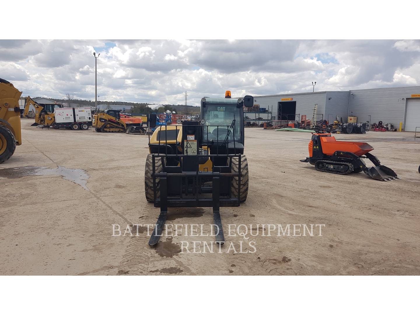 2015 Caterpillar TH255C TeleHandler