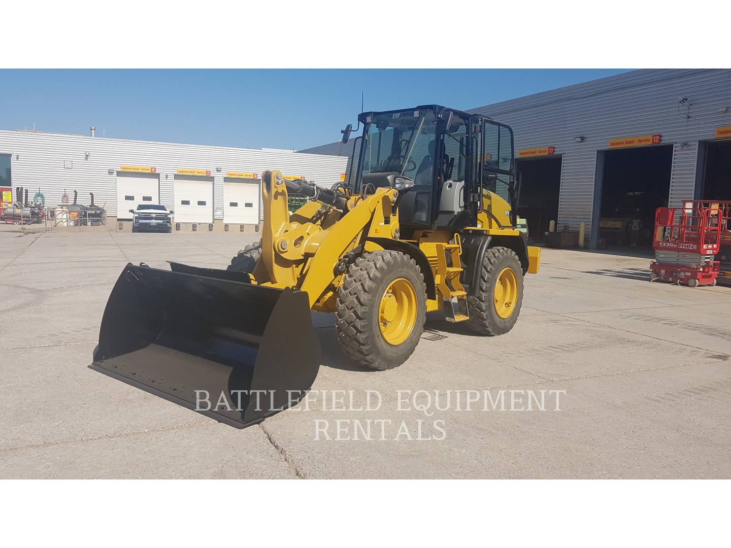 2021 Caterpillar 910 Wheel Loader