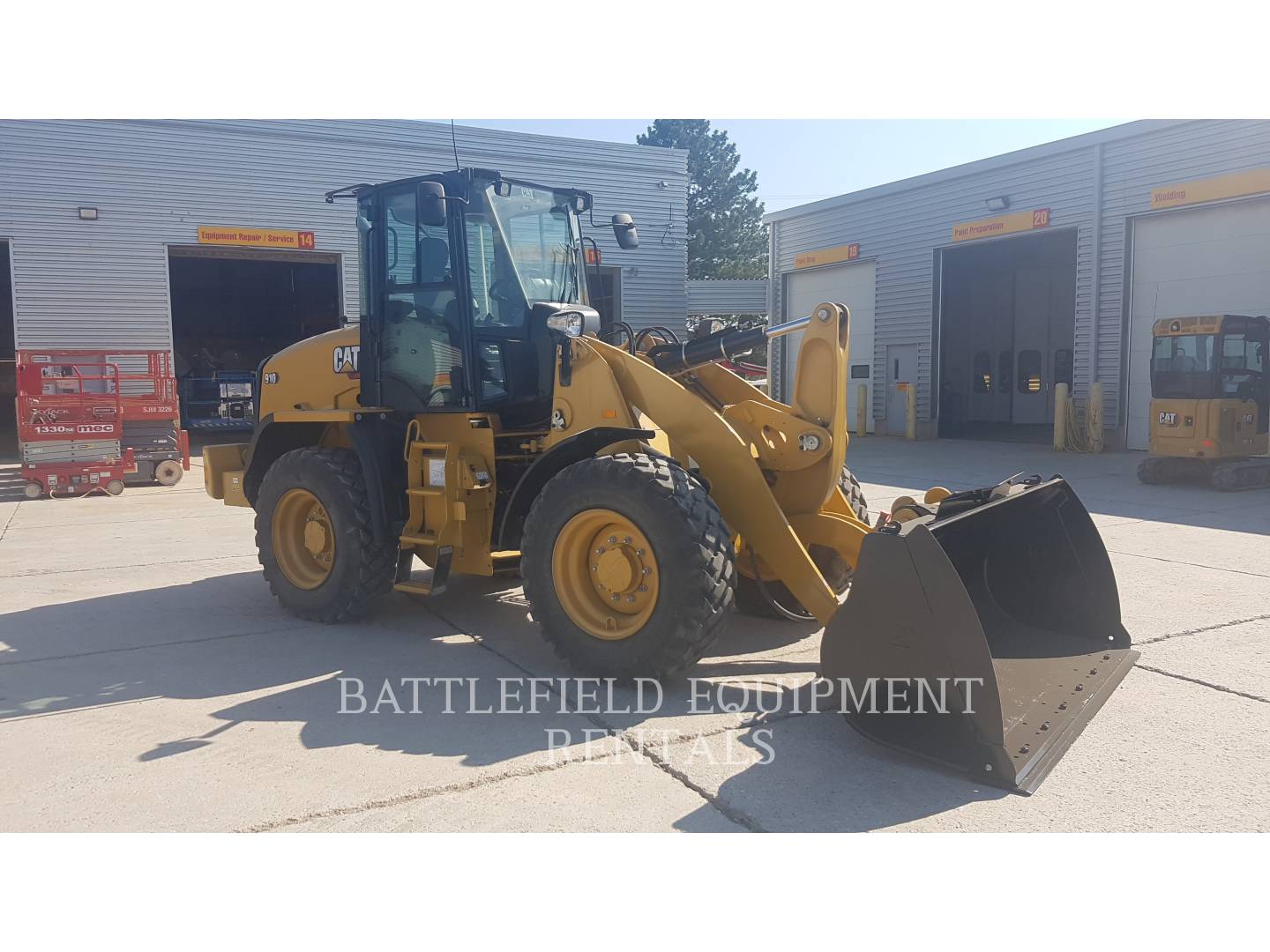 2021 Caterpillar 910 Wheel Loader