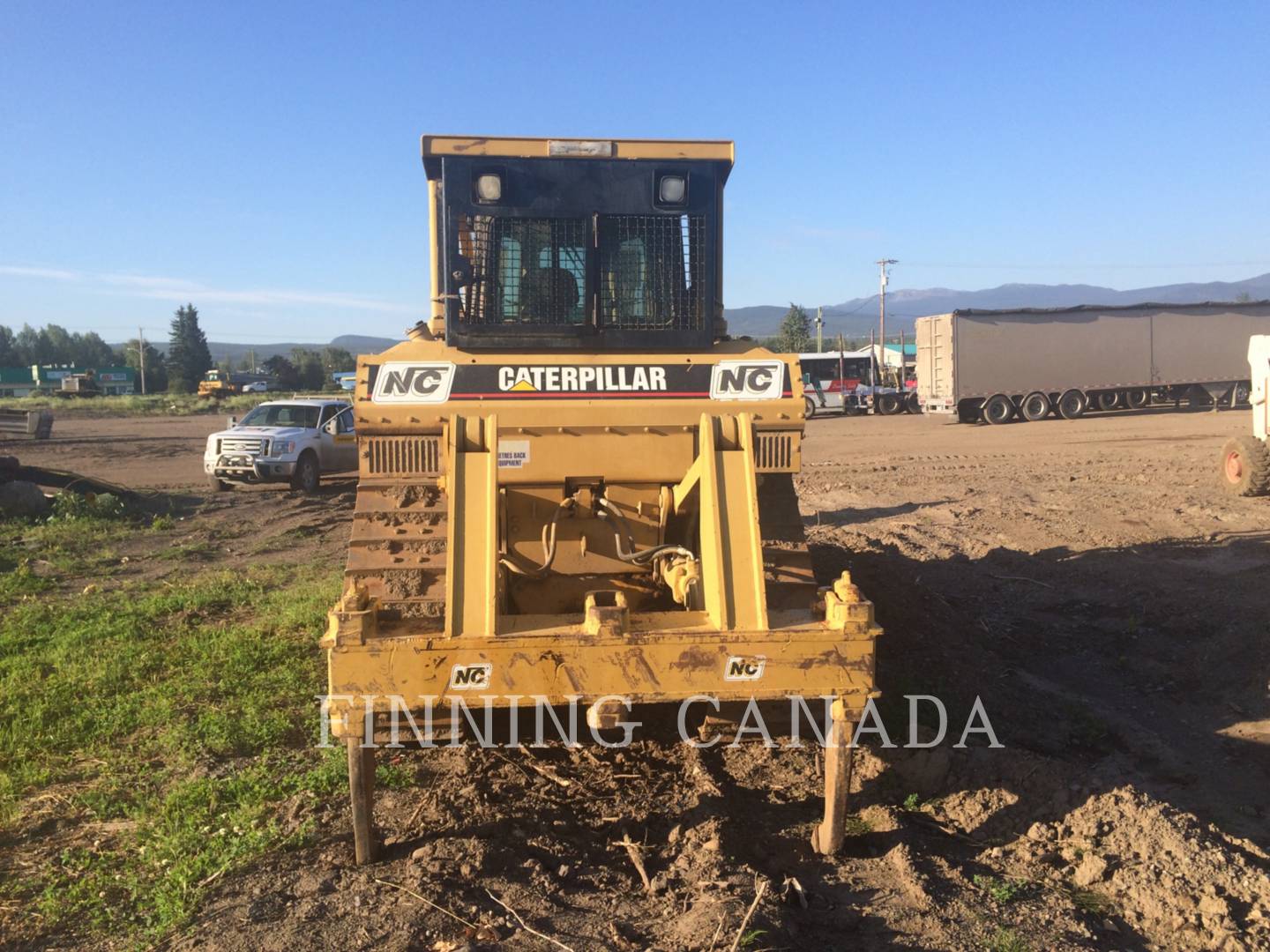 2001 Caterpillar D7R Dozer