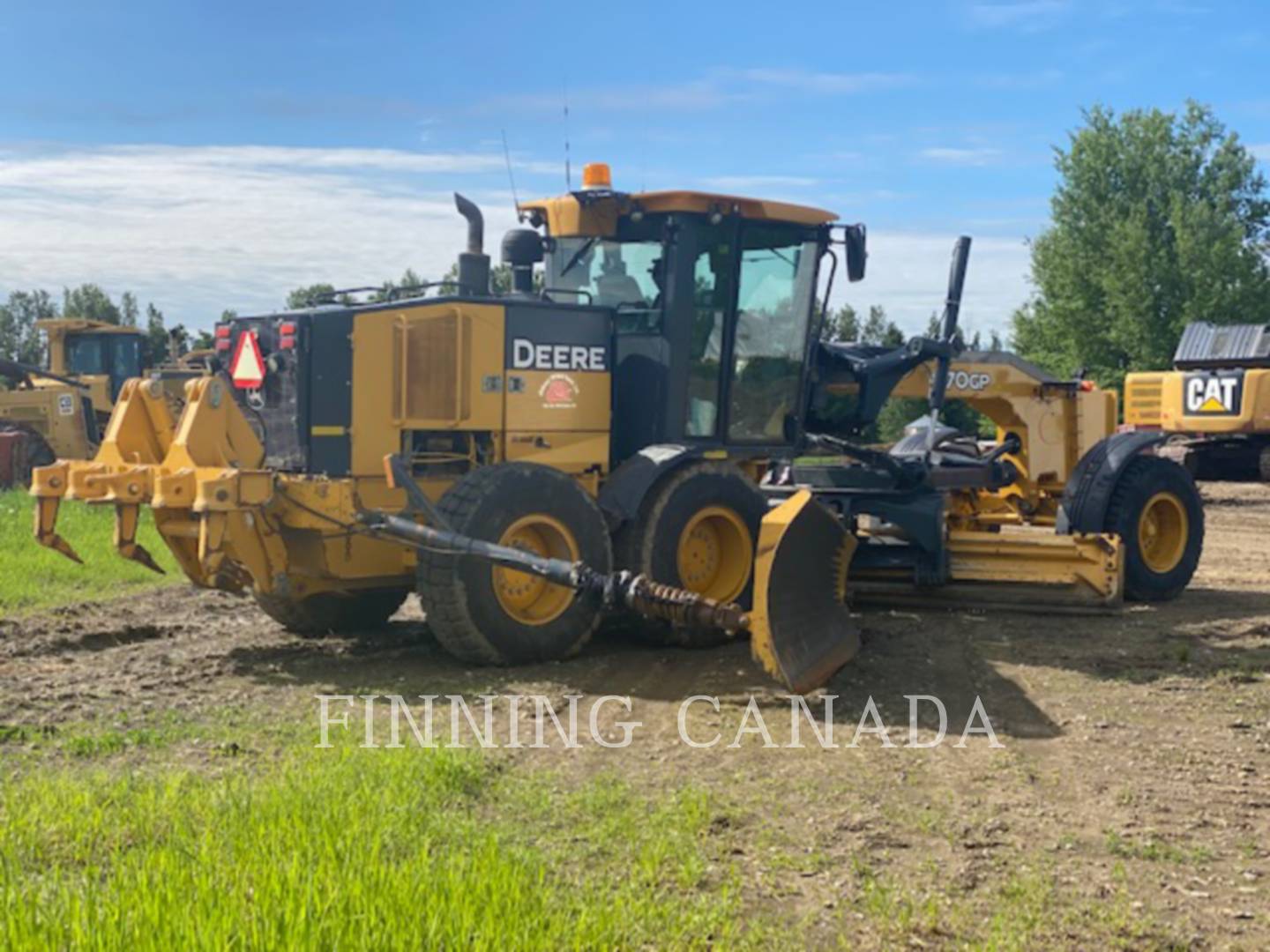 2013 John Deere 870GP Grader - Road