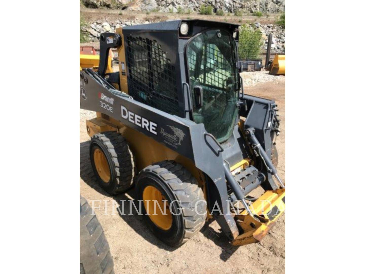 2015 John Deere 320 E Skid Steer Loader