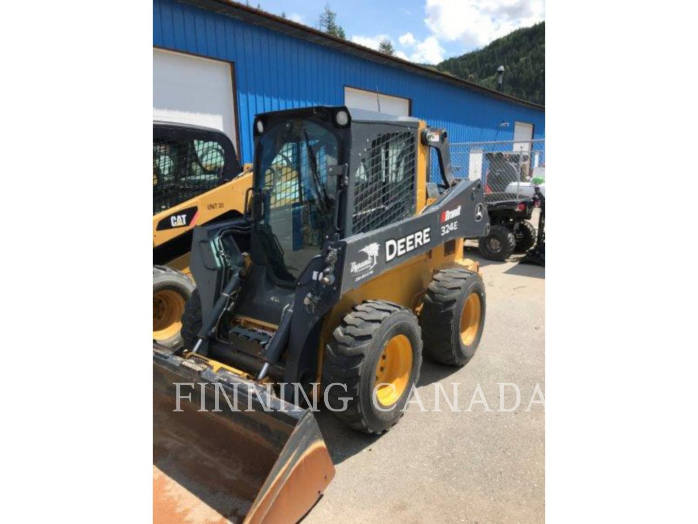 2016 John Deere 324 E Skid Steer Loader